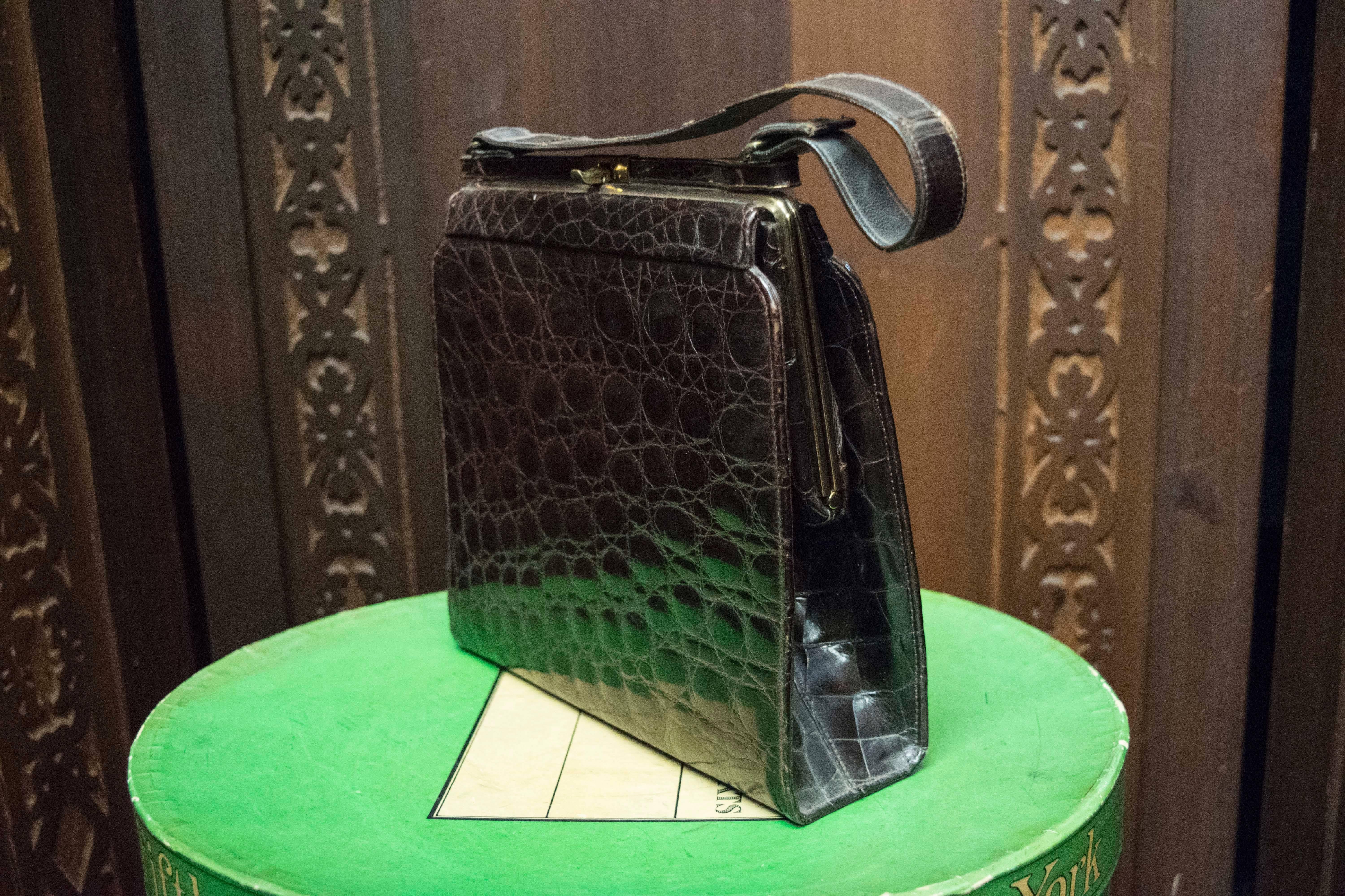 Black 1940s Brown Square Alligator Handbag 