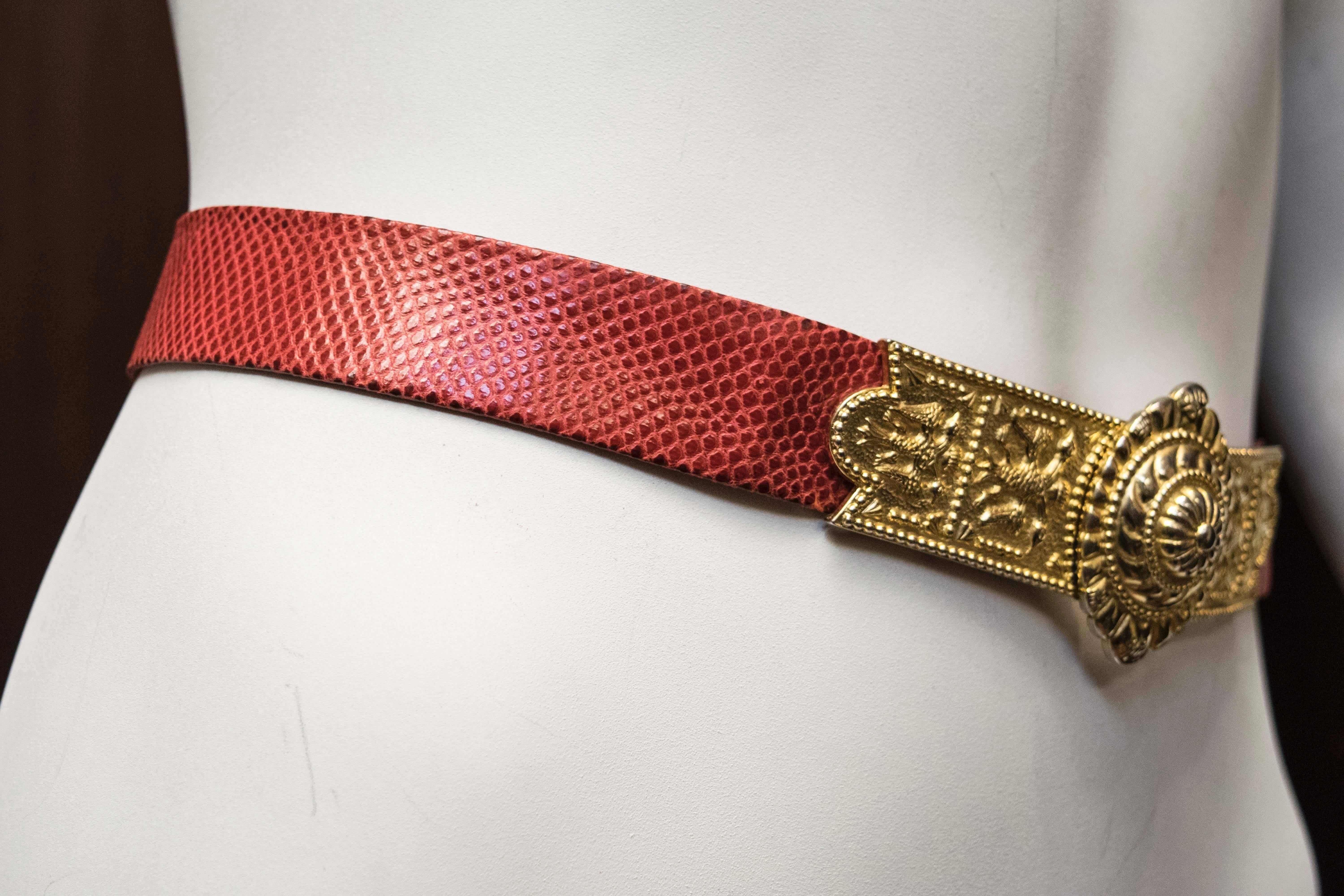 1980's Judith Leiber Red Lizard Skin Belt w/ Gold Tone Buckle In Good Condition In San Francisco, CA