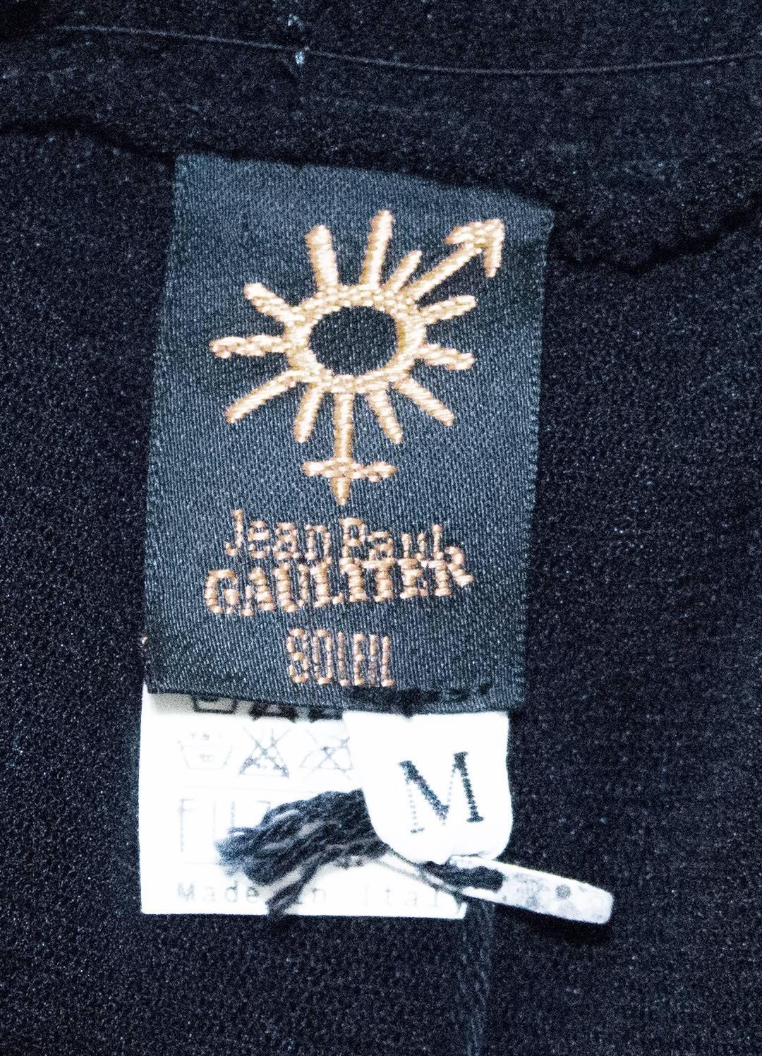 Noir Robe de soleil en maille noire Jean Paul Gaultier des années 90  en vente