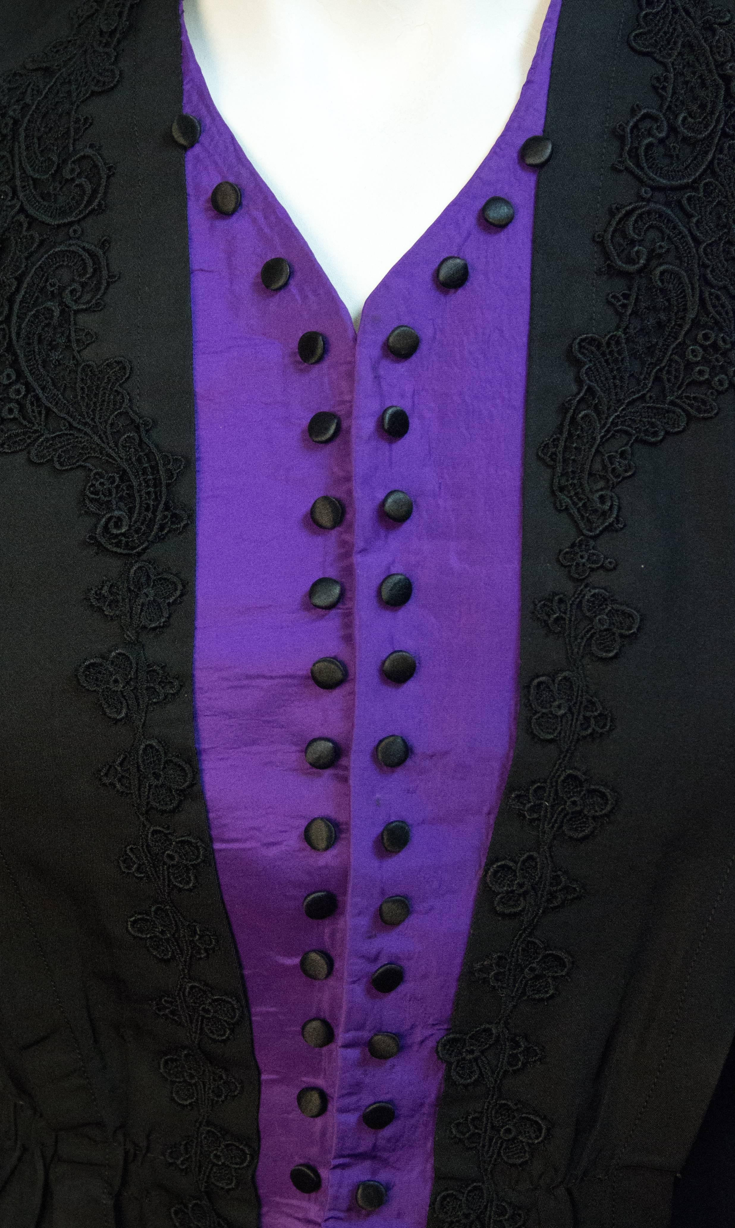 Edwardian Black and Purple Silk Jacket In Good Condition For Sale In San Francisco, CA