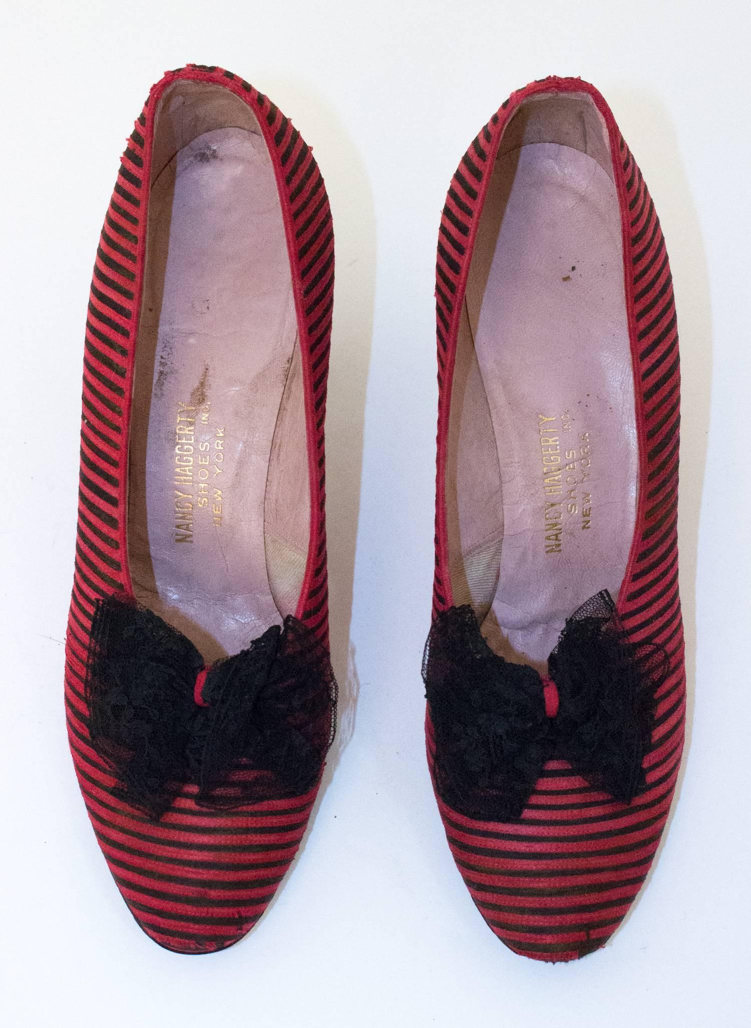 20s Magenta Striped with Lace Bow Heels.  Measures 9 1/2 inches long from heel to toe.