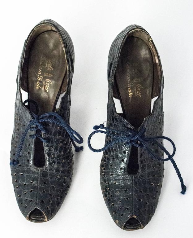 40s Navy Perforated Laceup Heel For Sale at 1stdibs