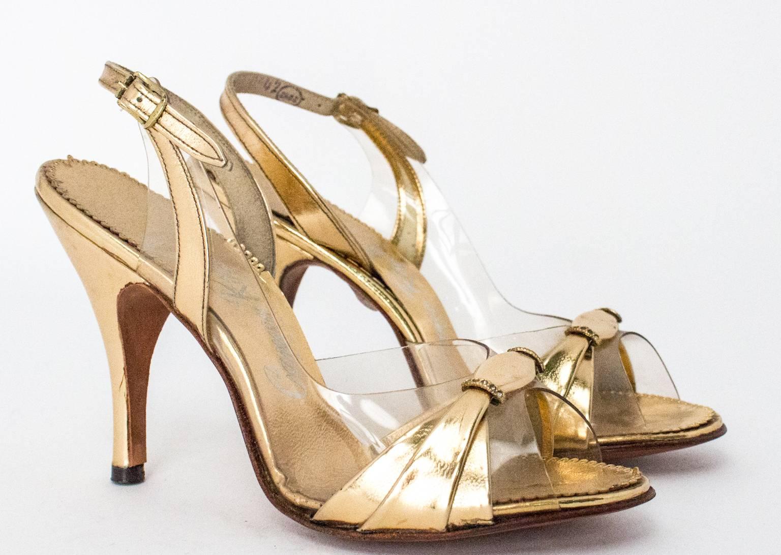 50s Gold Strap Heel In Excellent Condition For Sale In San Francisco, CA