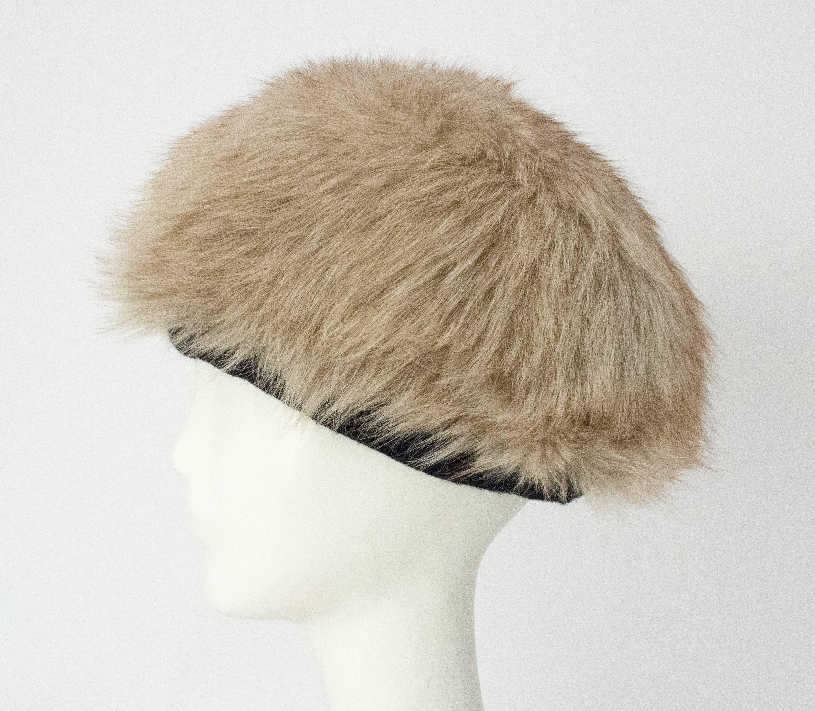 60s Irene of New York Fox Fur Hat

21 1/2