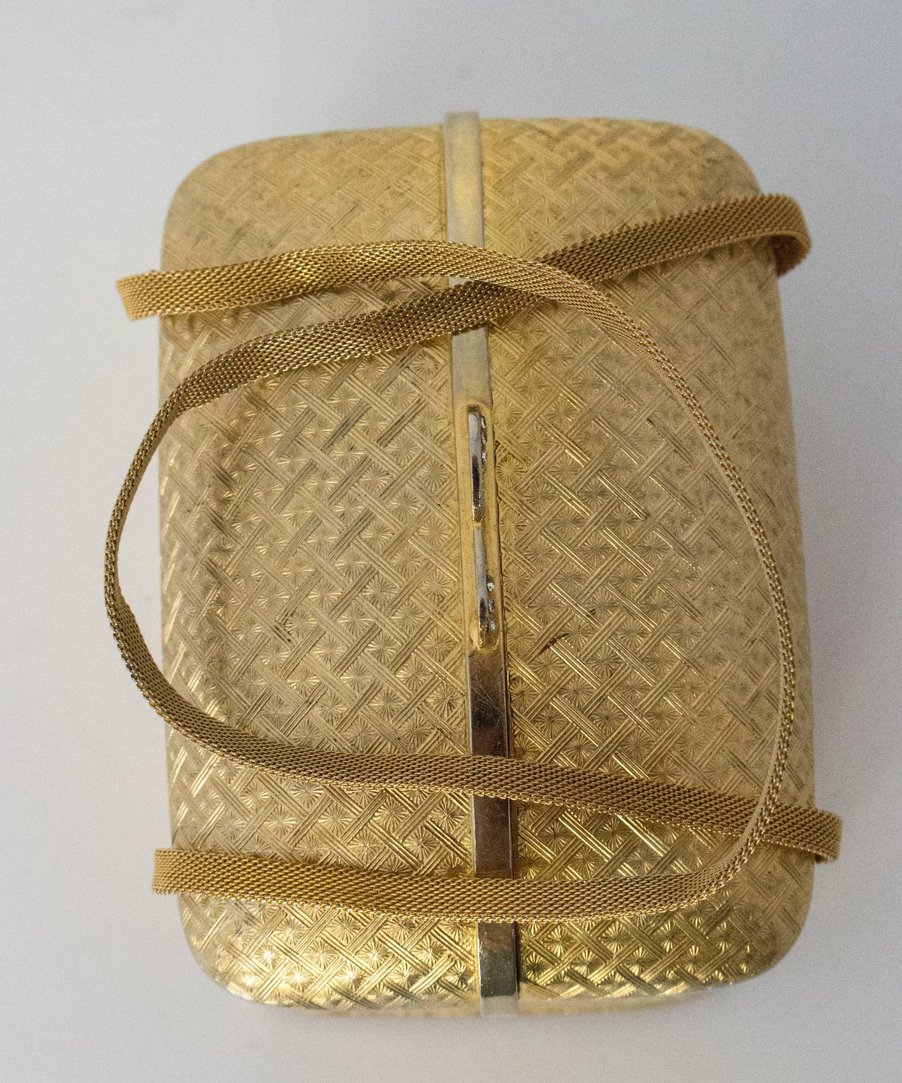 Women's 50s Walborg Gold Basket Purse made in Italy