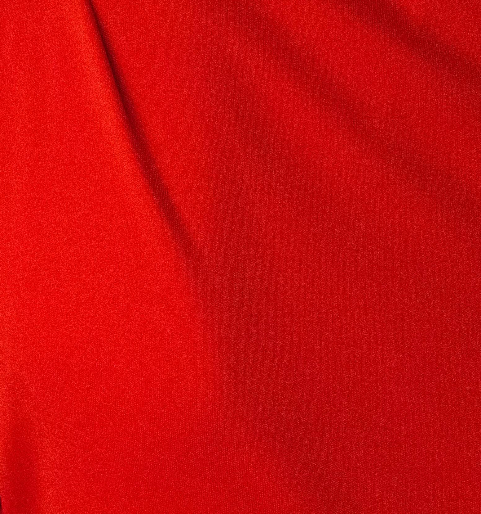 Robe longue à manches longues en jersey de soie rouge avec corsage froncé et corsage froncé, années 70 Excellent état - En vente à San Francisco, CA