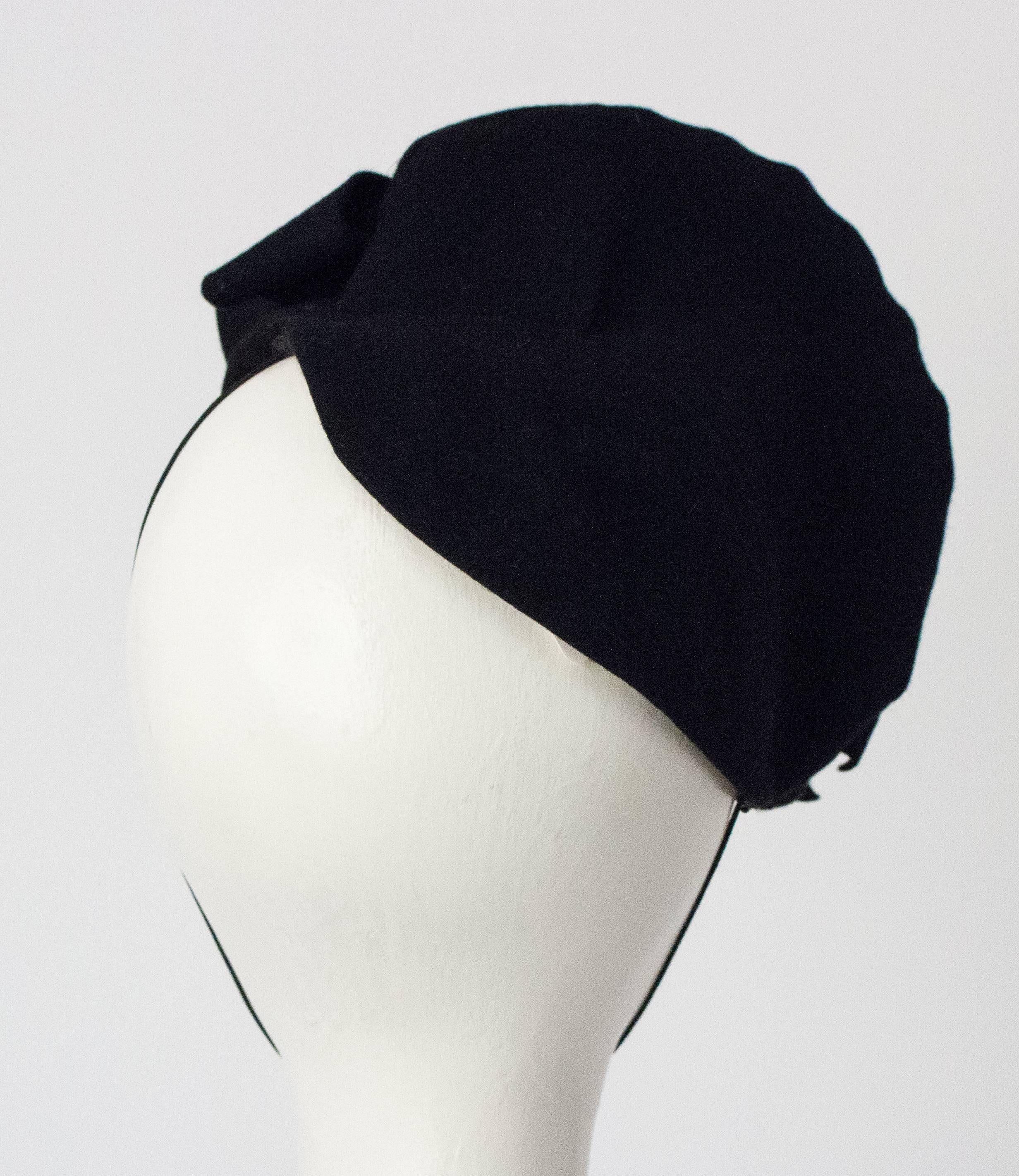 Women's 40s Black Felt Fan Style Fashion Hat