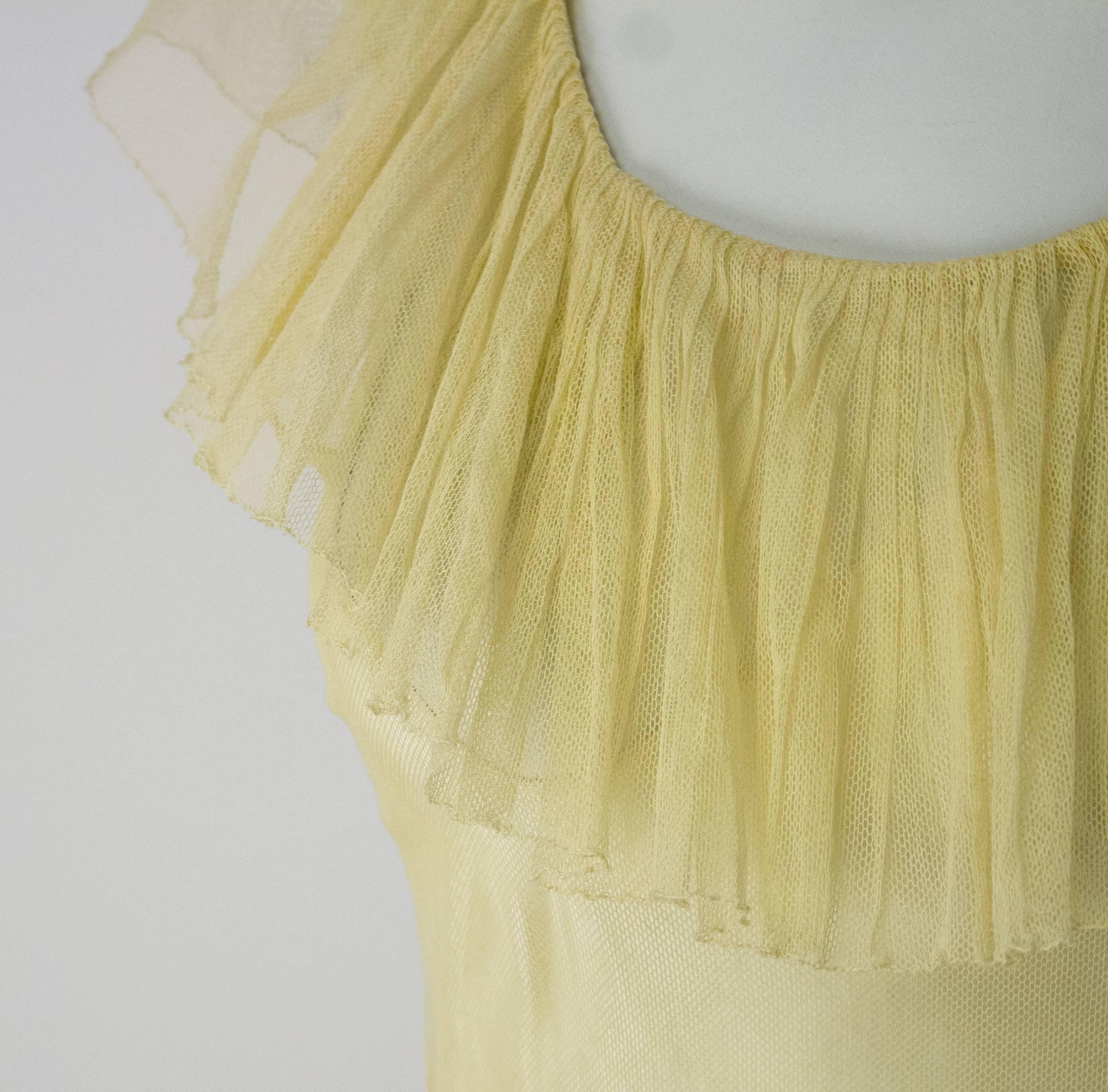 30s Yellow Mesh Gown and Slip  In Excellent Condition For Sale In San Francisco, CA