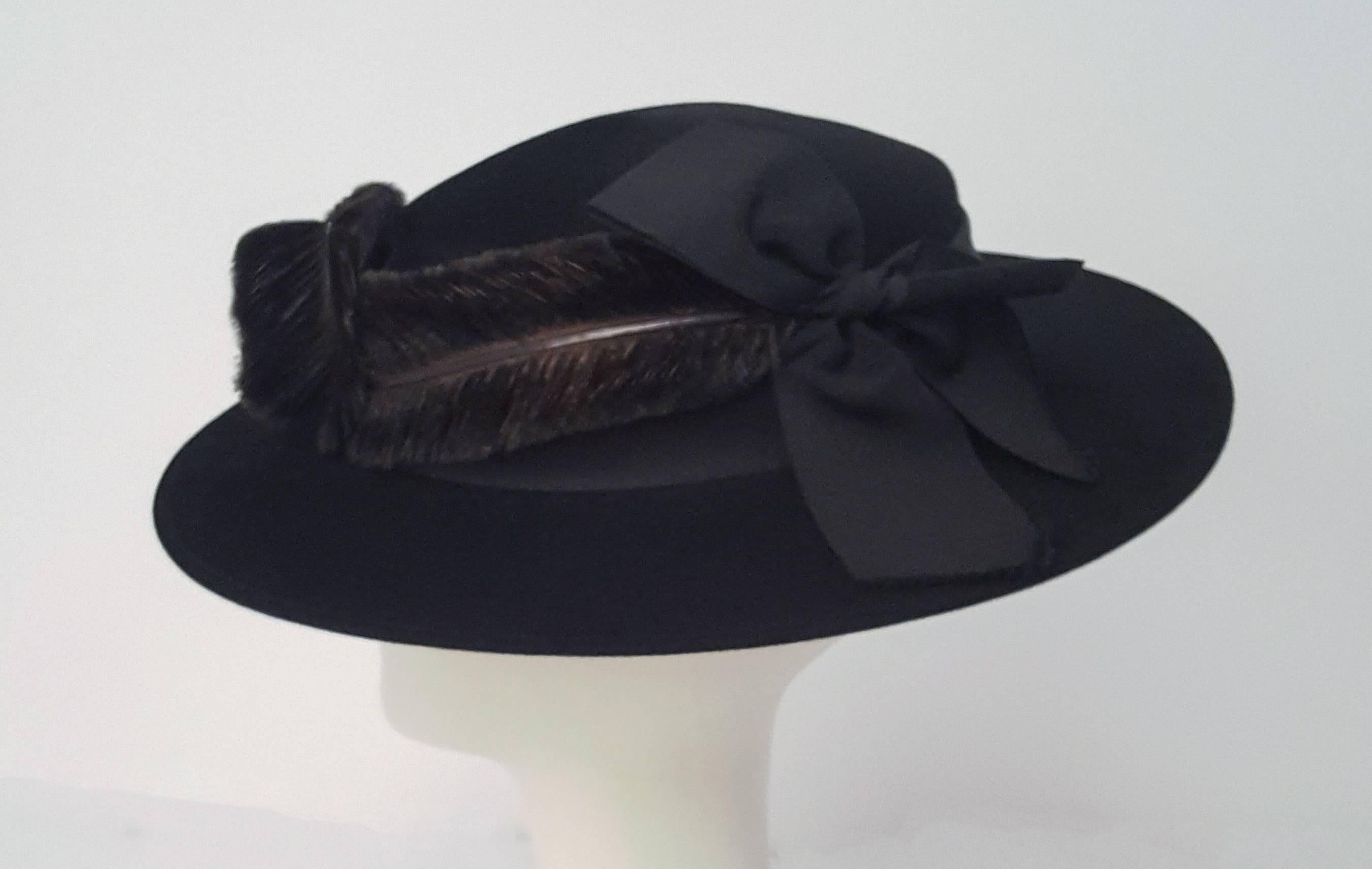 Women's 40s Edwardian Style with Hand Sculpted Feather Rose