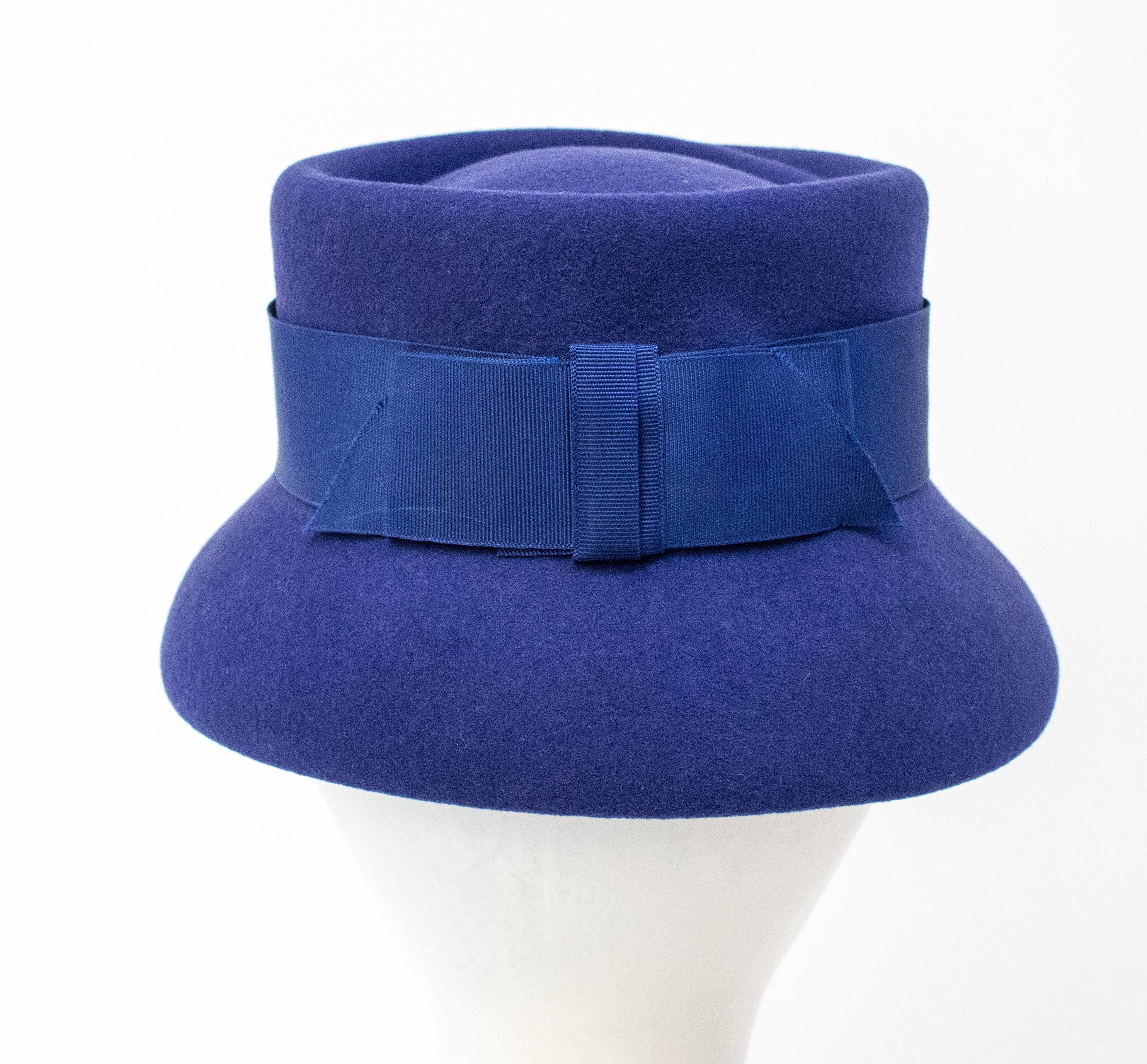 60s Violet Wool Felt Hat In Good Condition In San Francisco, CA