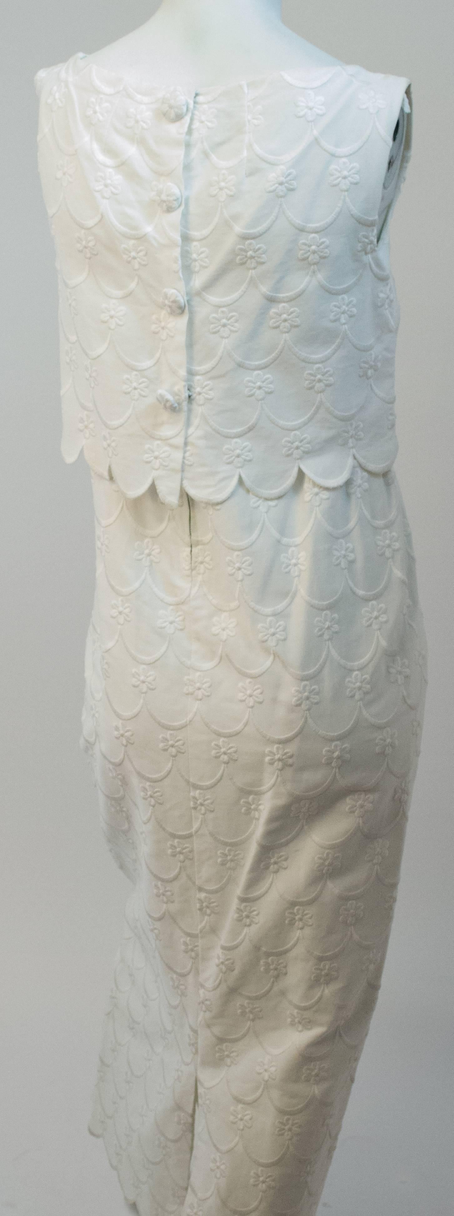 Gray 50s White Cotton Eyelet Dress with Scallop Trim