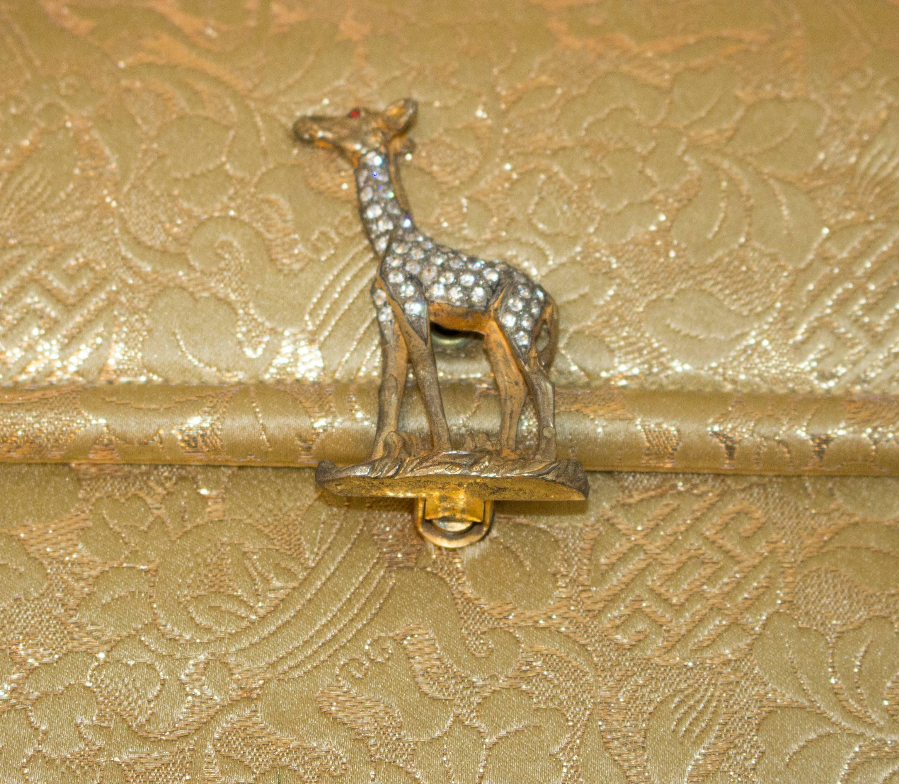 giraffe purse