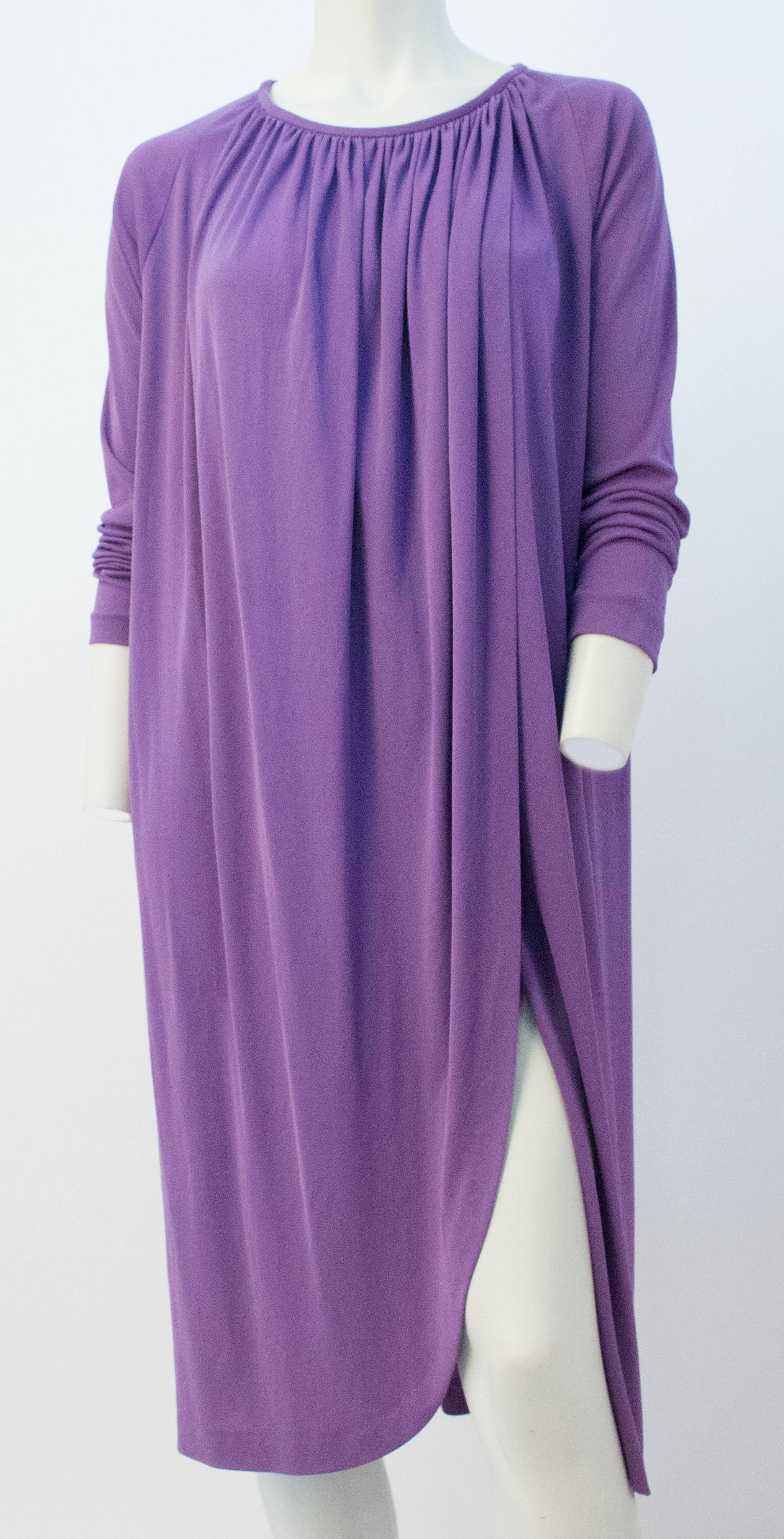 Diane Von Furstenberg - Robe à manches longues violette, années 70 Excellent état - En vente à San Francisco, CA