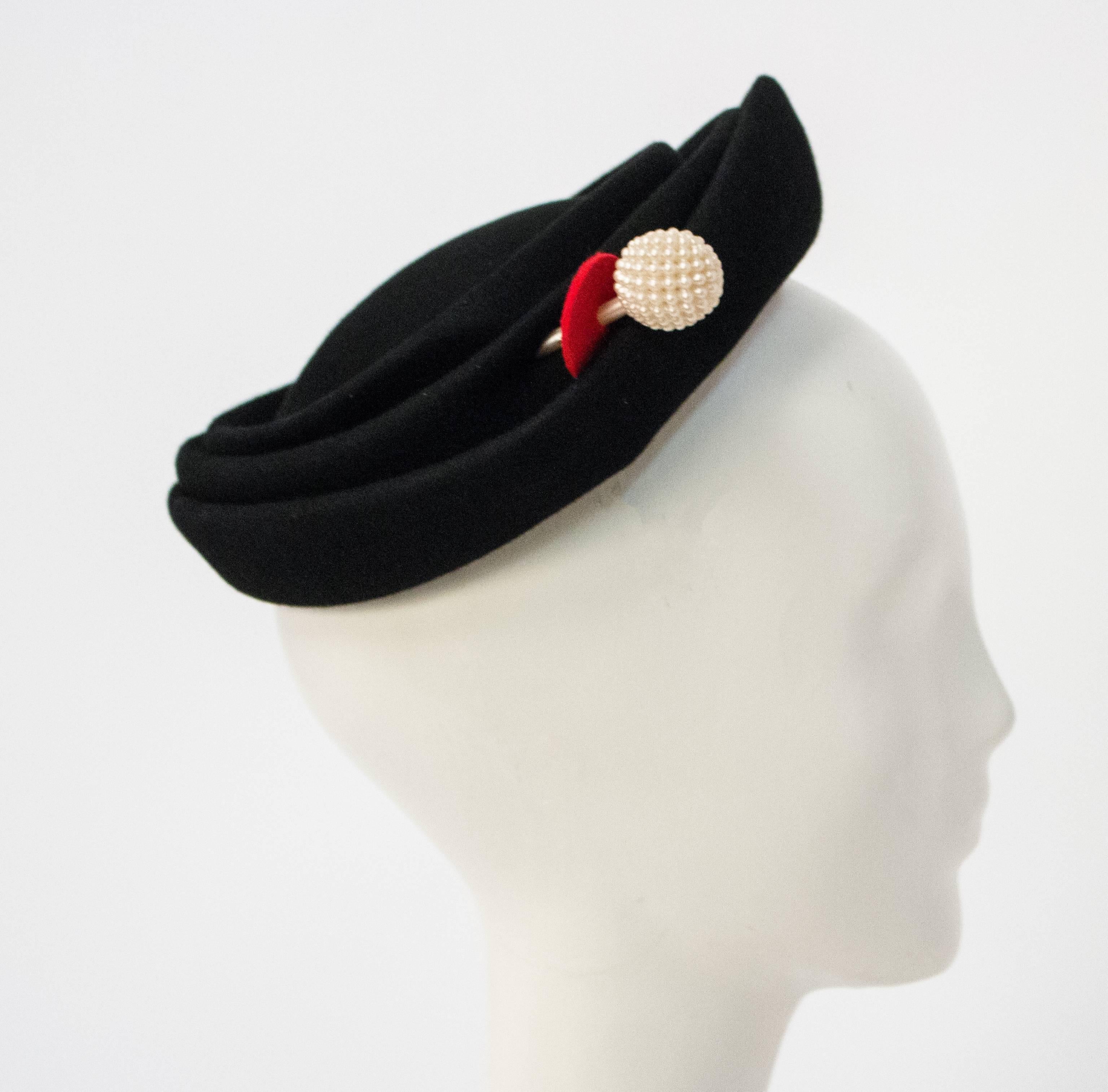 50s wool Felt Hat  In Excellent Condition For Sale In San Francisco, CA
