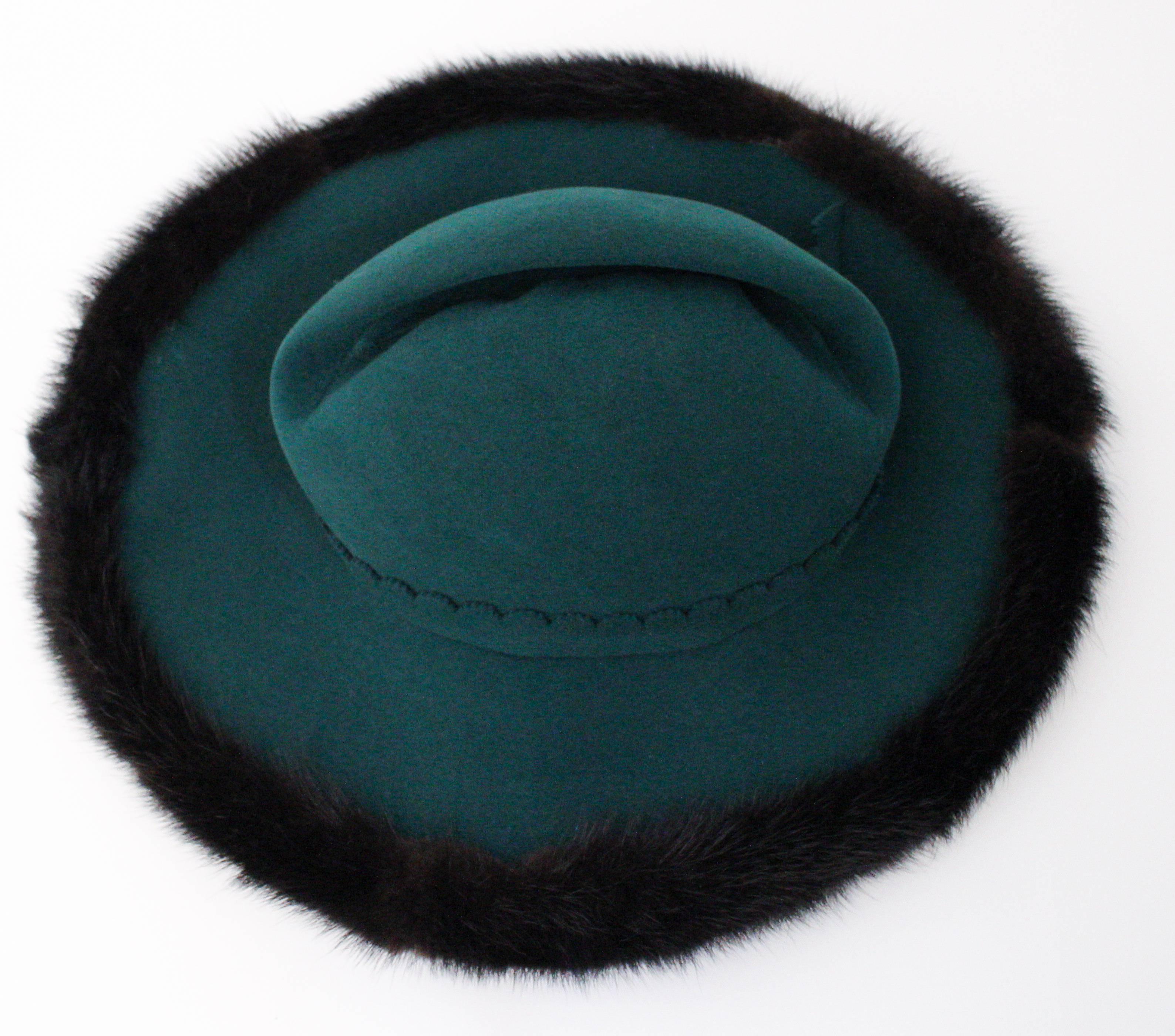 70s Green Mr. John Hat w/ Mink Trim In Excellent Condition In San Francisco, CA