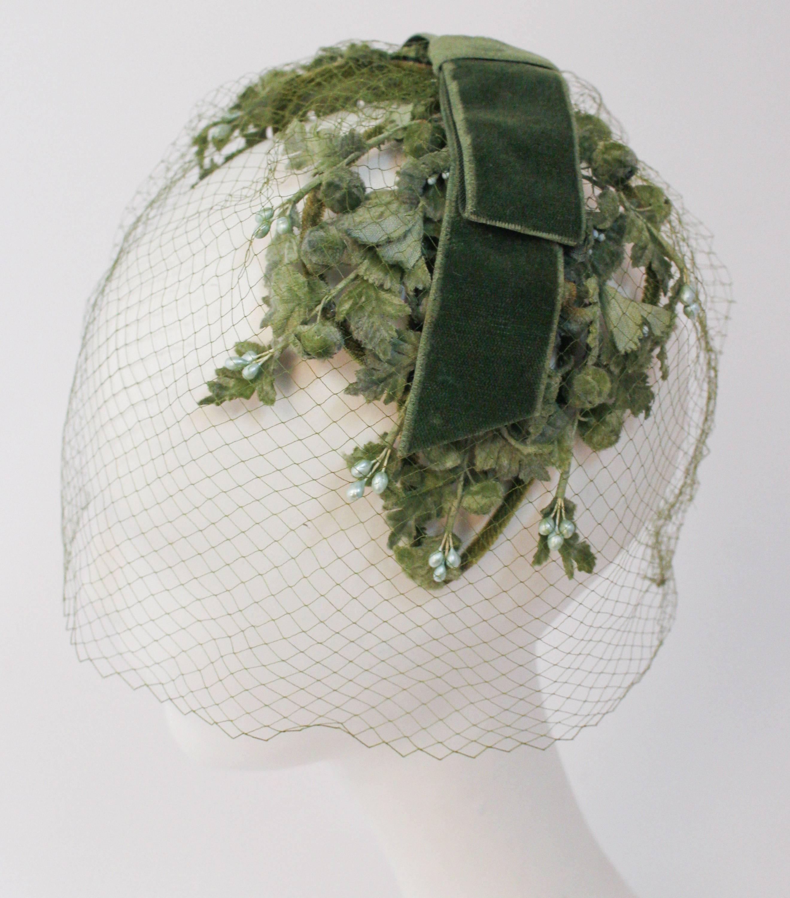 Gray 50s Green Floral Hat w/ Veil