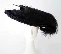 1910s Black Velvet Edwardian Hat with Ostrich Plume