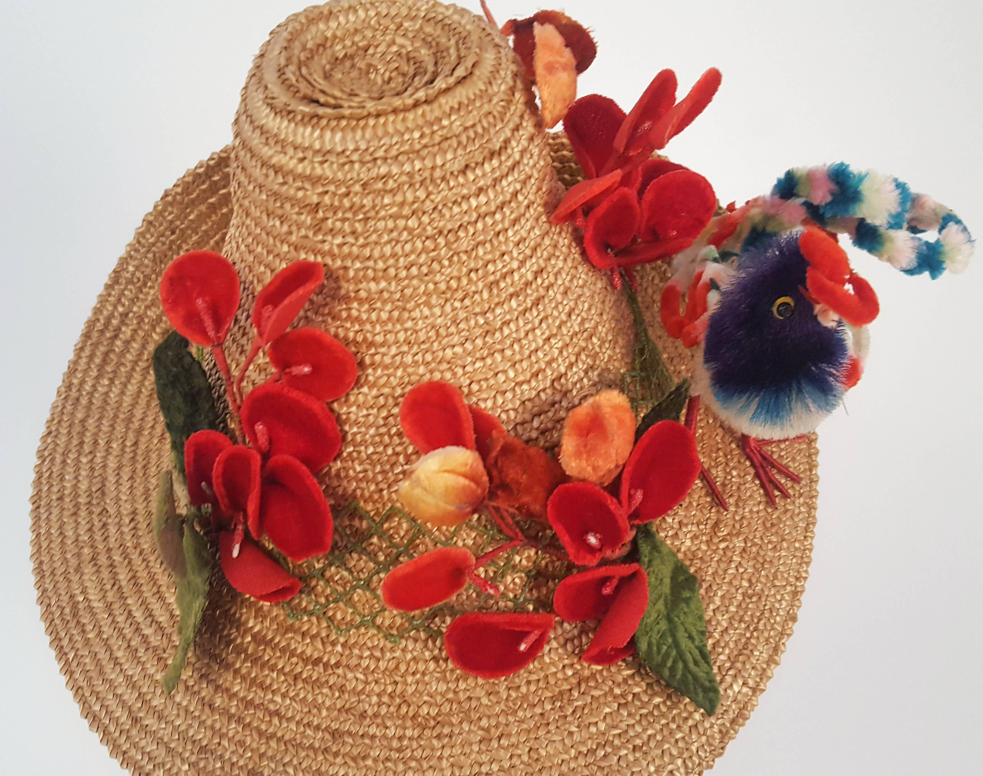 Women's 1940s Straw Hat w/ Bird and Flower Embellishment