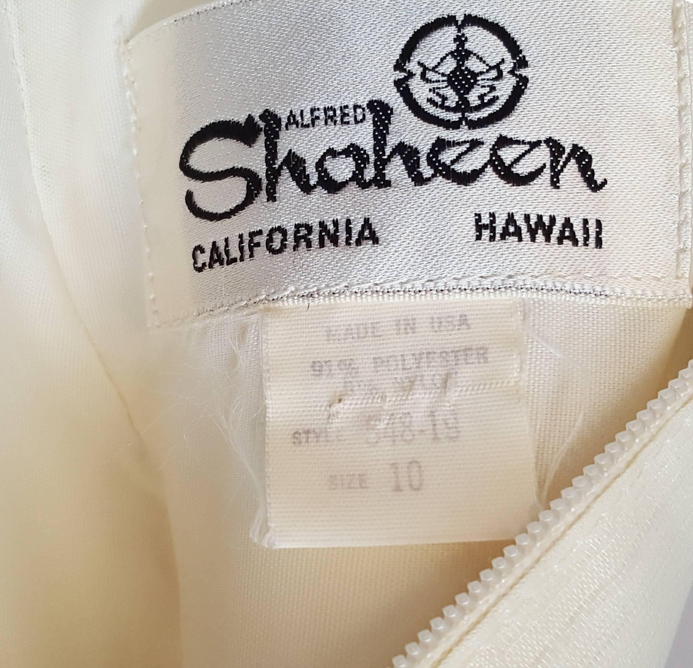 Women's 70s Shaheen Print White Maxi Dress For Sale