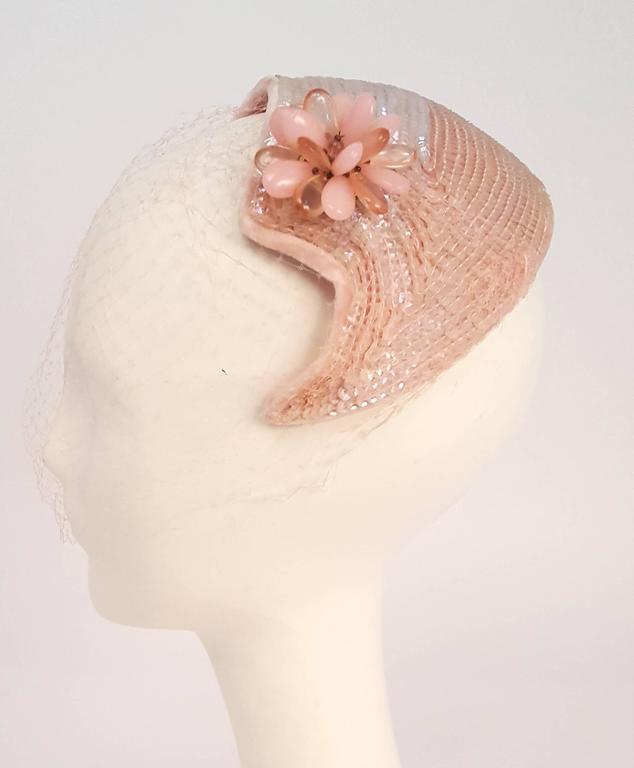 50s Iridescent Sequin Pink Hat w/ Veil and Flower For Sale  display picture 2