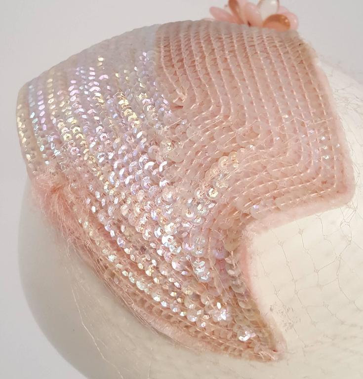 50s Iridescent Sequin Pink Hat w/ Veil and Flower For Sale  display picture 2