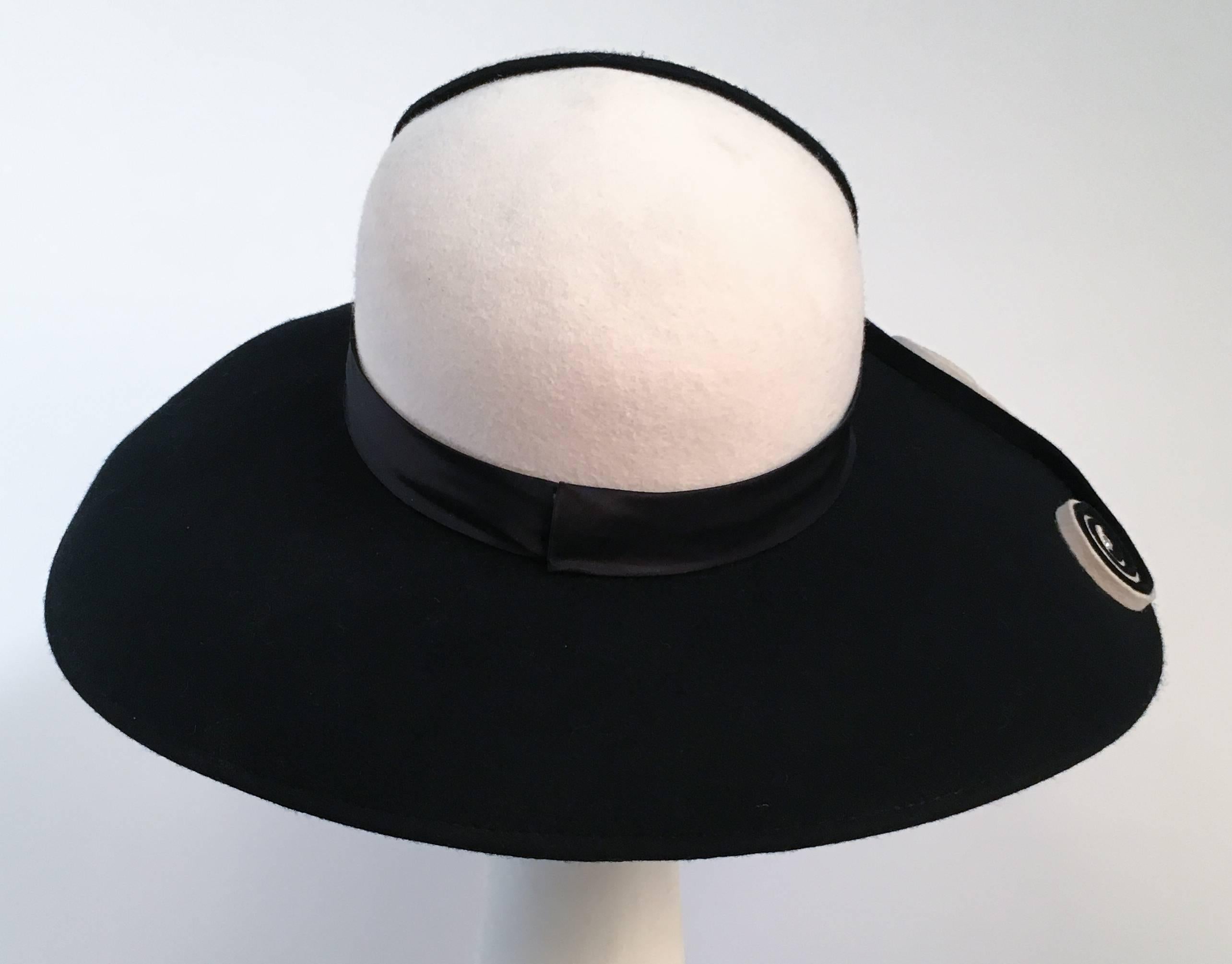 Gray 80s Black and White Wide Brim Hat w/ Spiral Detail