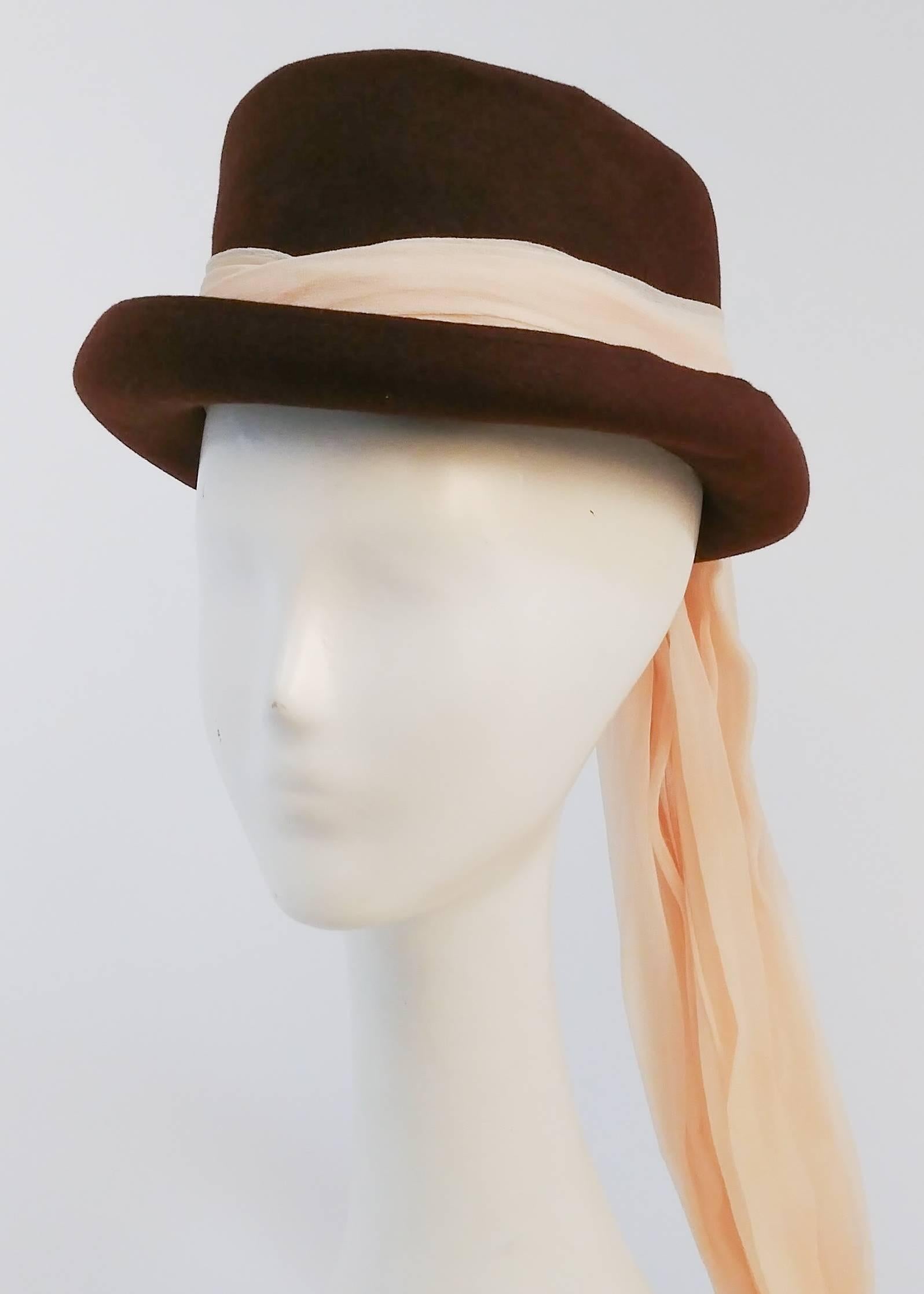 1940s Stetson Fur Felt Hat w/ Long Chiffon Hatband. Smart men's style hat with a feminine twist. Made by the acclaimed hat brand Stetson in the F.N. Arbaugh & Co. Department Store. Size 22. 