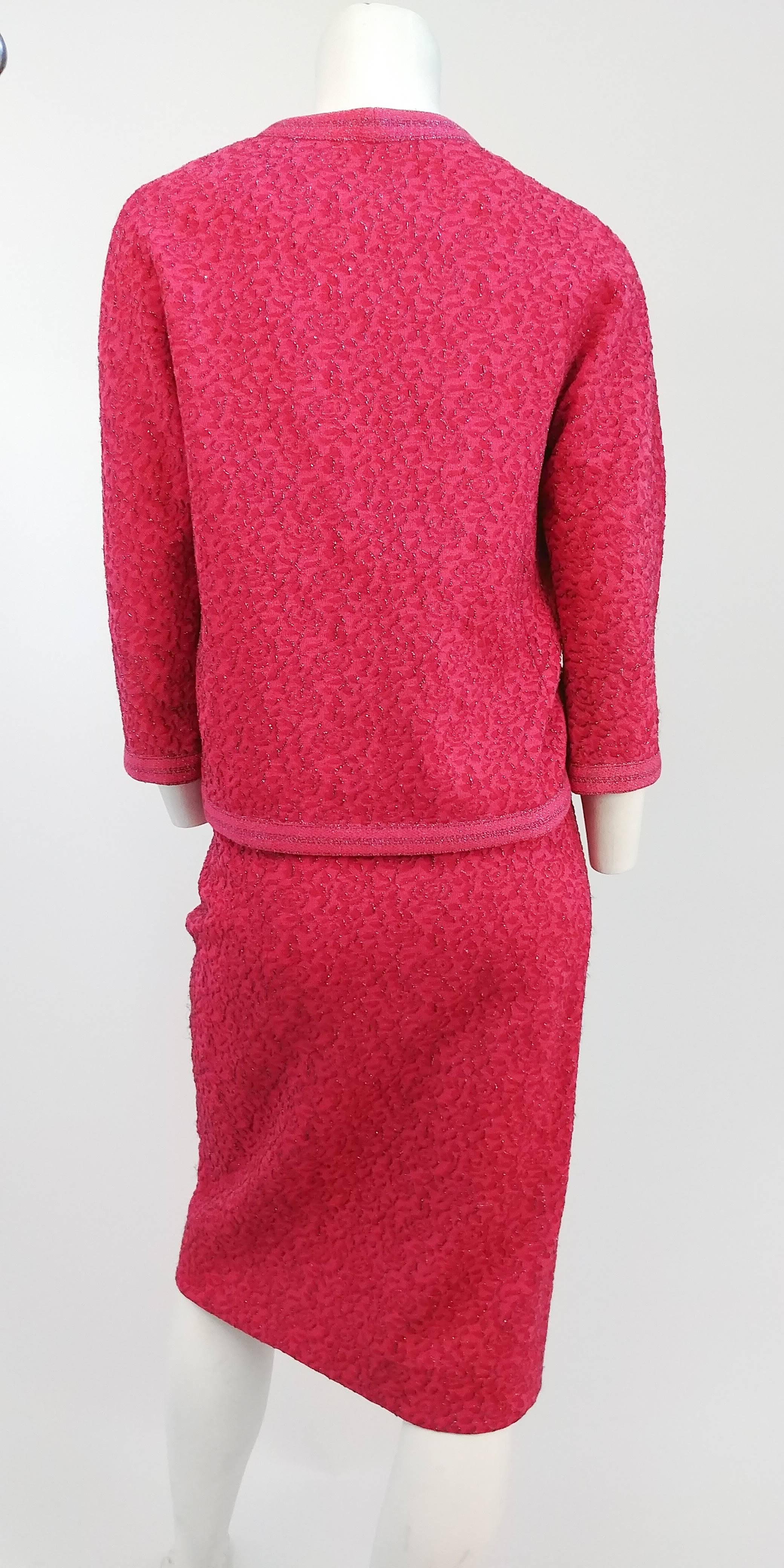 60s Hat Pink Sweater and Skirt Set. Classic 1960s suit set in bold pink color and metallic rose motif woven in fabric of skirt and sweater. 