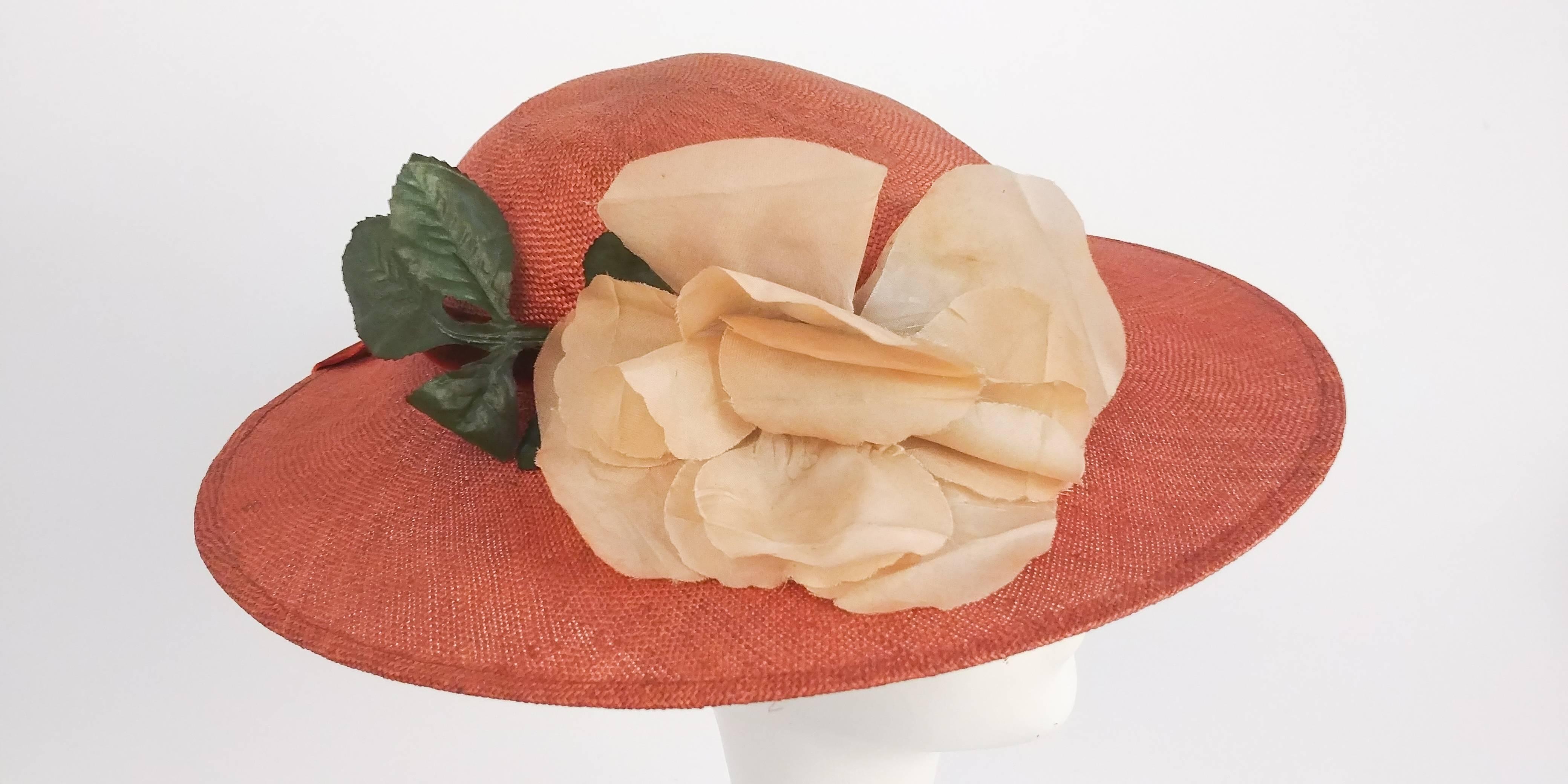 1930s Rust Straw Sun Hat In Excellent Condition In San Francisco, CA