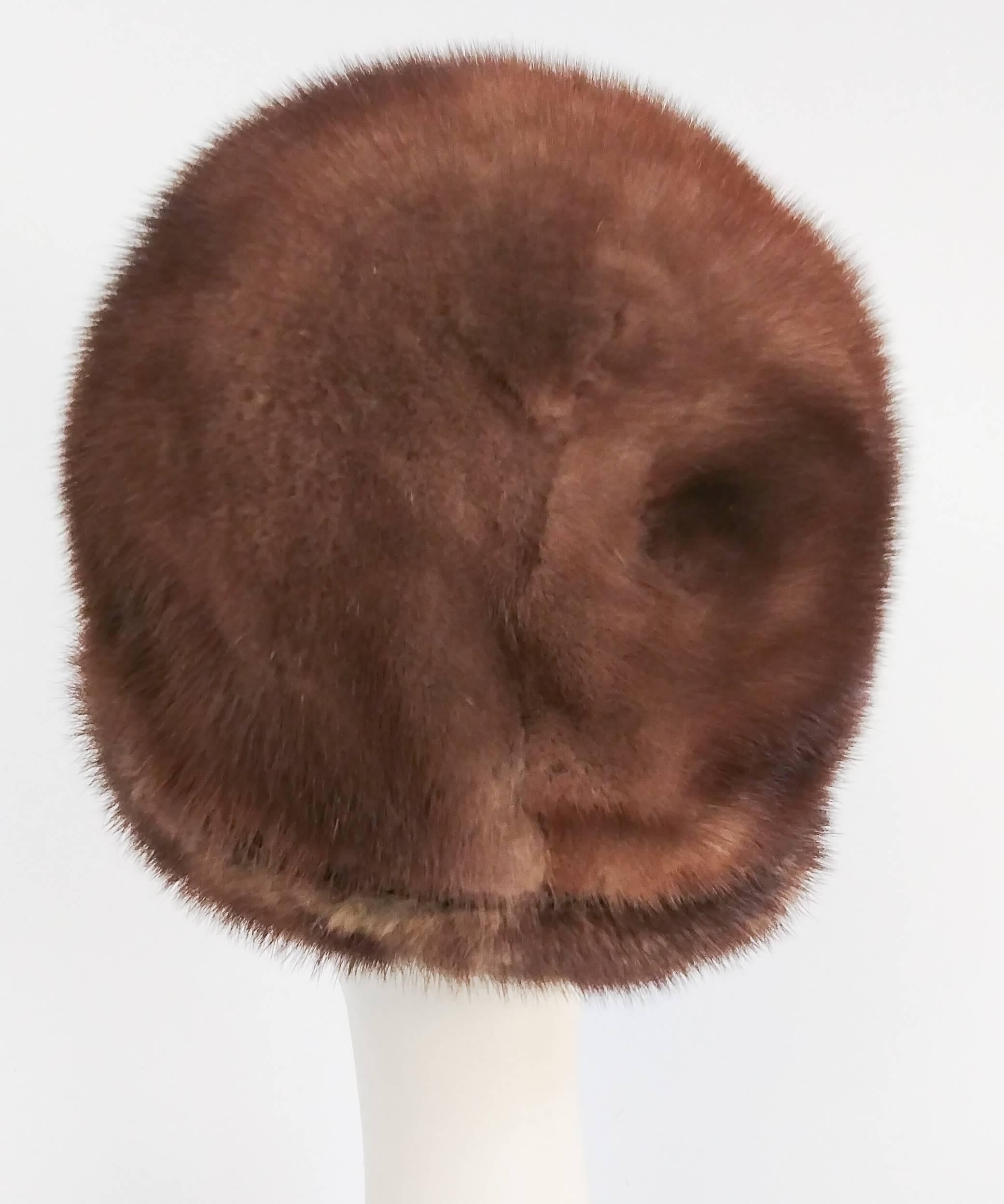 1960s Taupe Mink Cloche Hat In Excellent Condition In San Francisco, CA