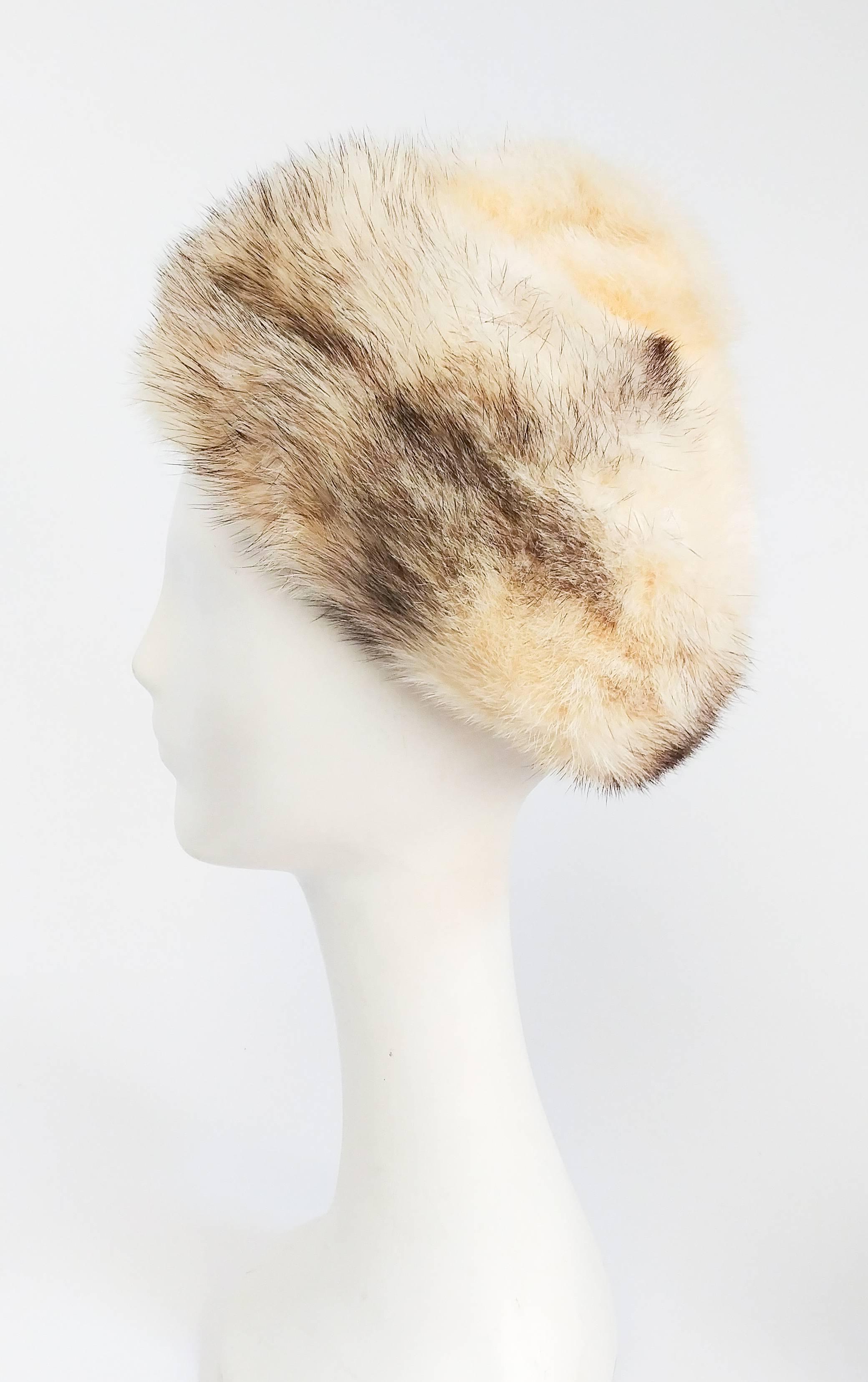 Beige 1960s Cream Cone Mink Hat