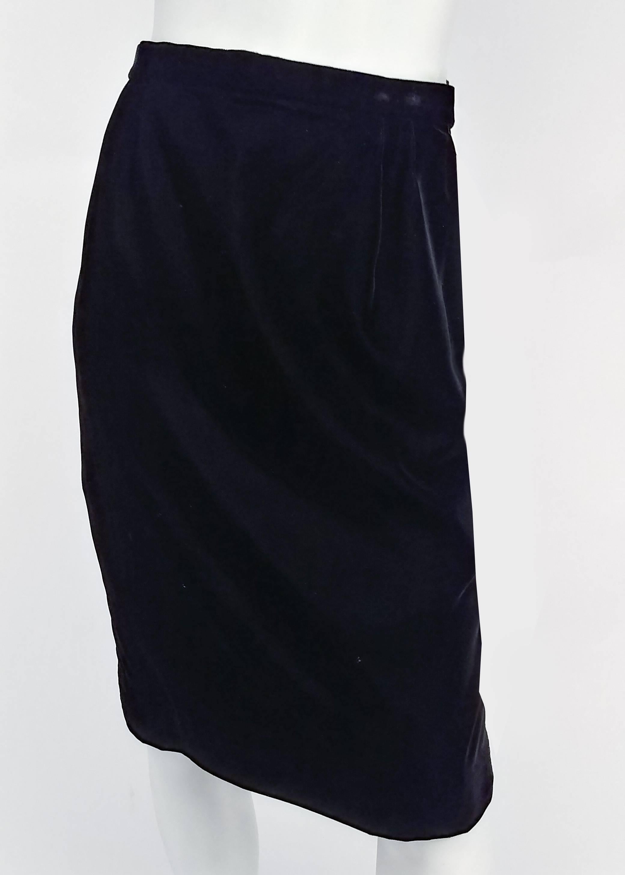 Women's 1980s Lilli Rubin Black Velvet Jacket & Skirt Suit Set w/ White Satin Trim For Sale