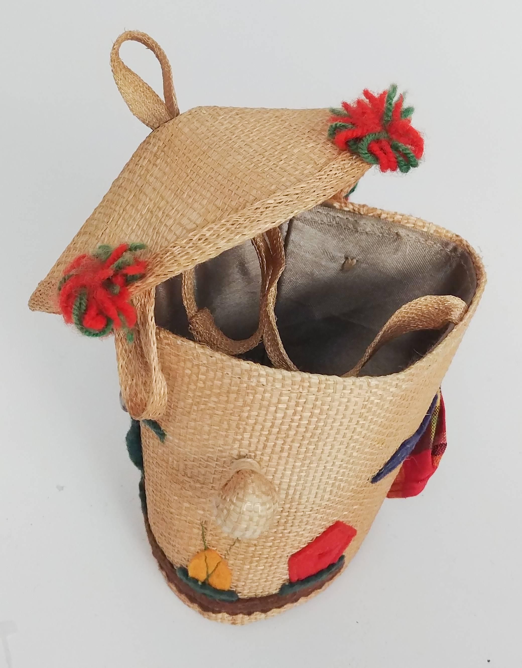 Mexikanische Souvenir-Puppenhandtasche aus den 1950er Jahren  im Zustand „Gut“ im Angebot in San Francisco, CA