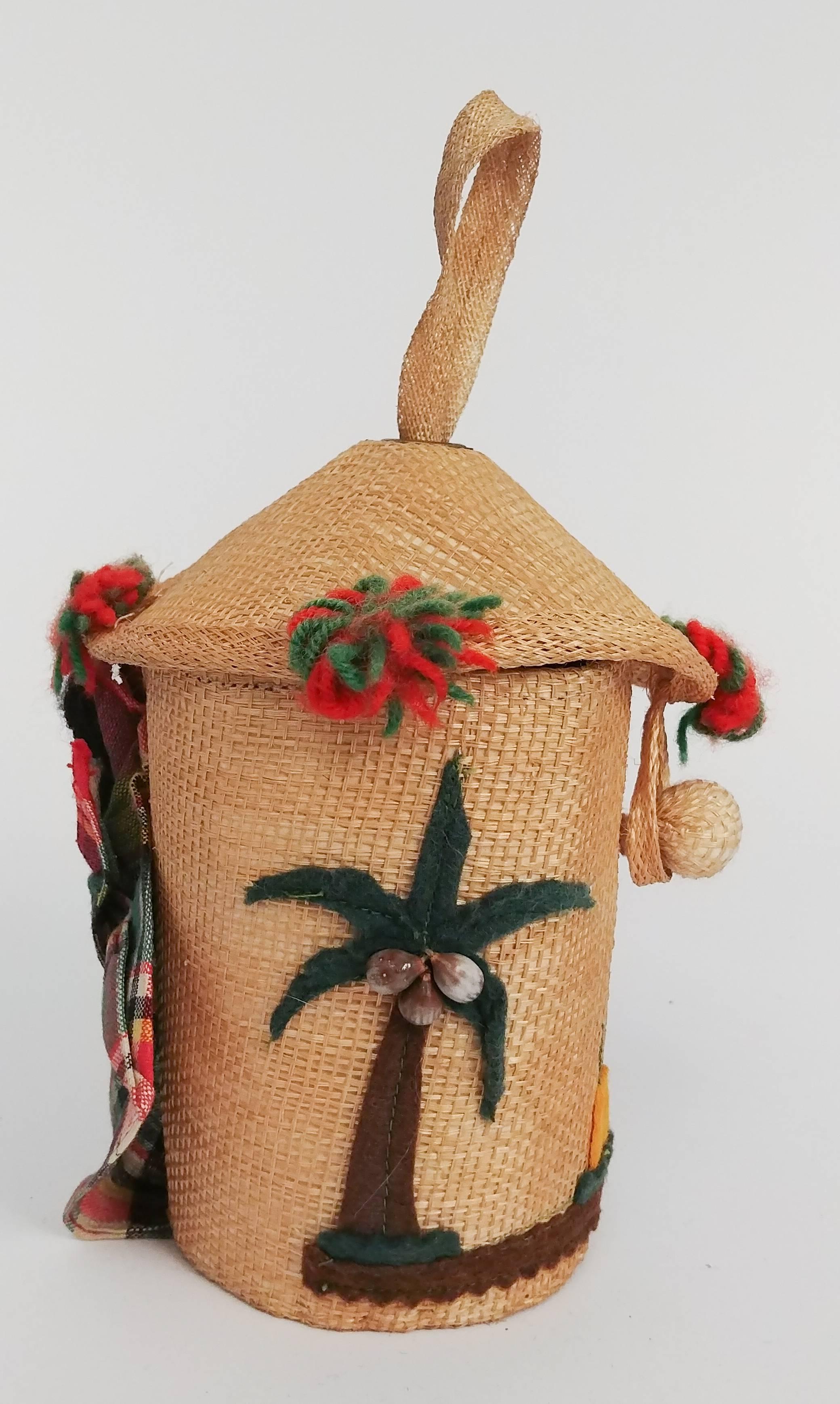 Mexikanische Souvenir-Puppenhandtasche aus den 1950er Jahren  (Braun) im Angebot