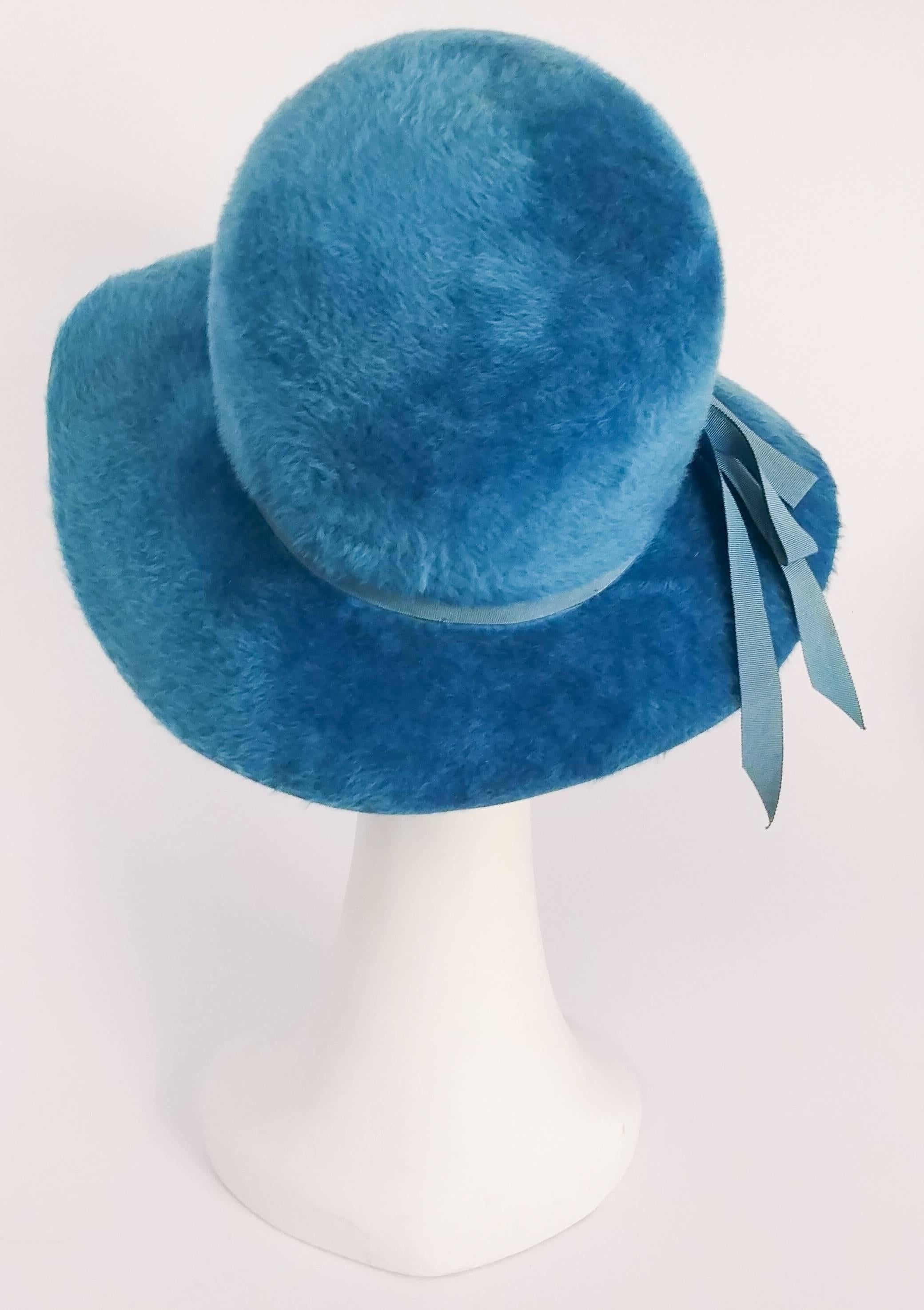 blue floppy hat