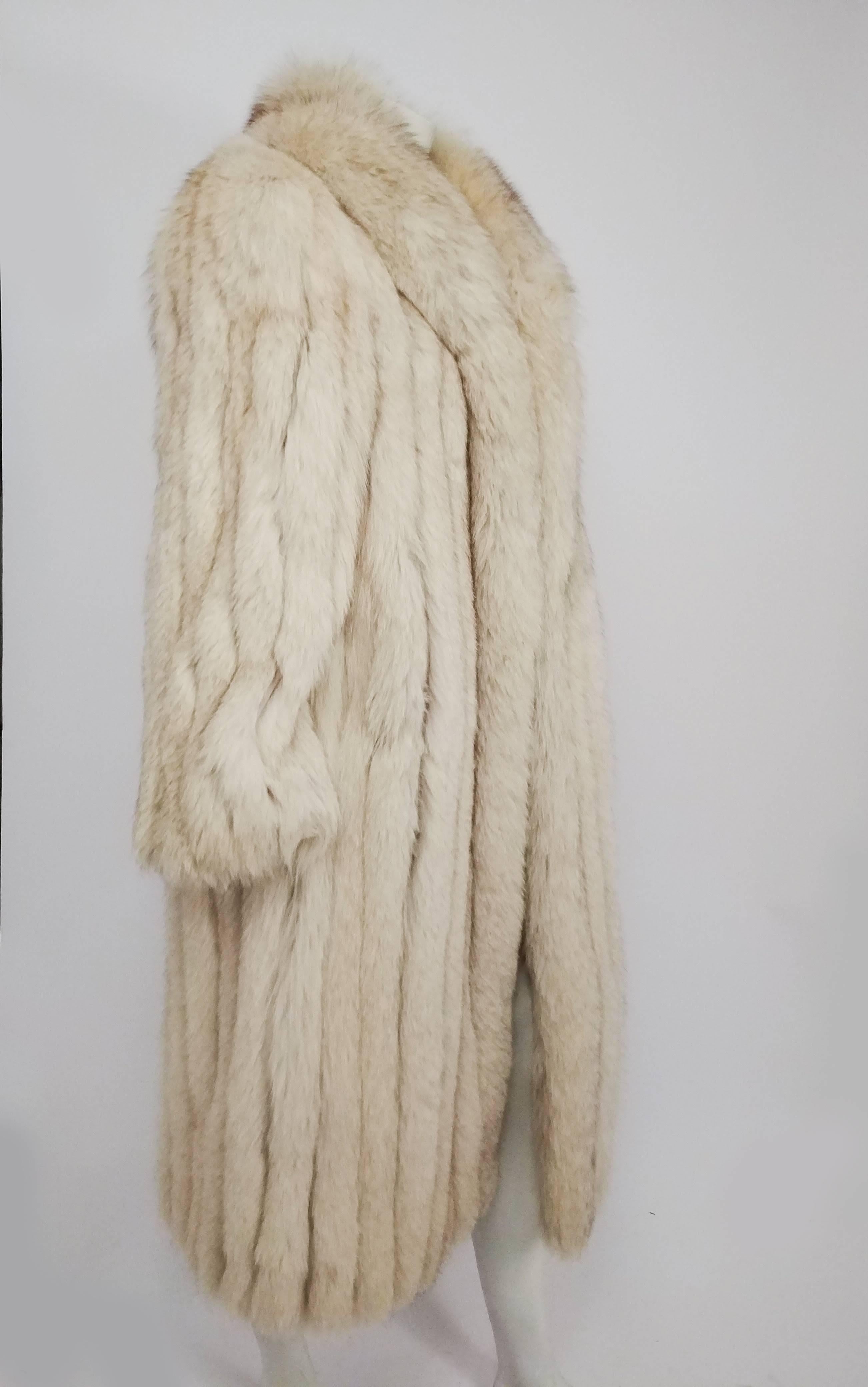 Beige 1980s Silver Fox Fur Coat
