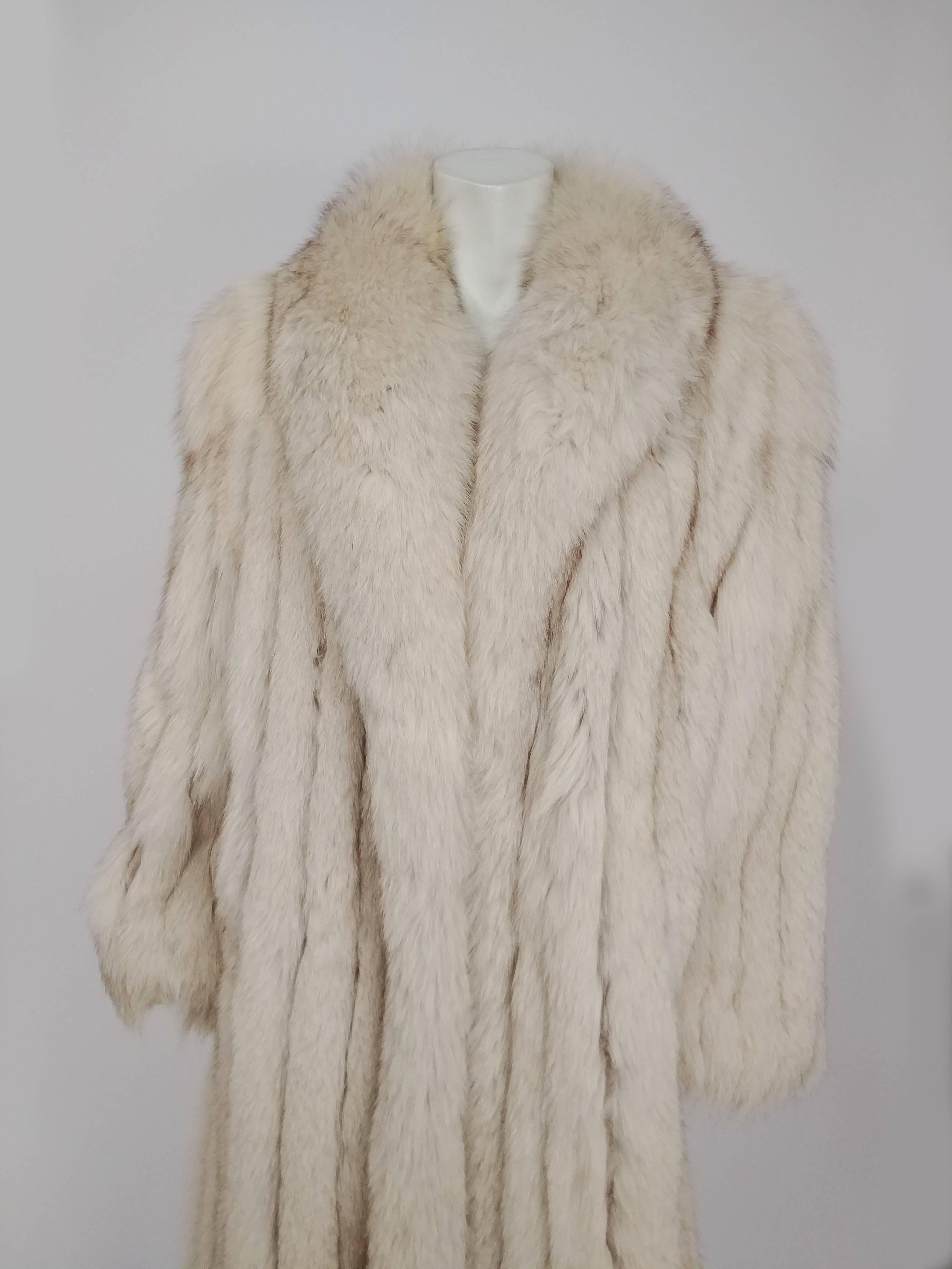1980s Silver Fox Fur Coat. Metal fur hooks.  