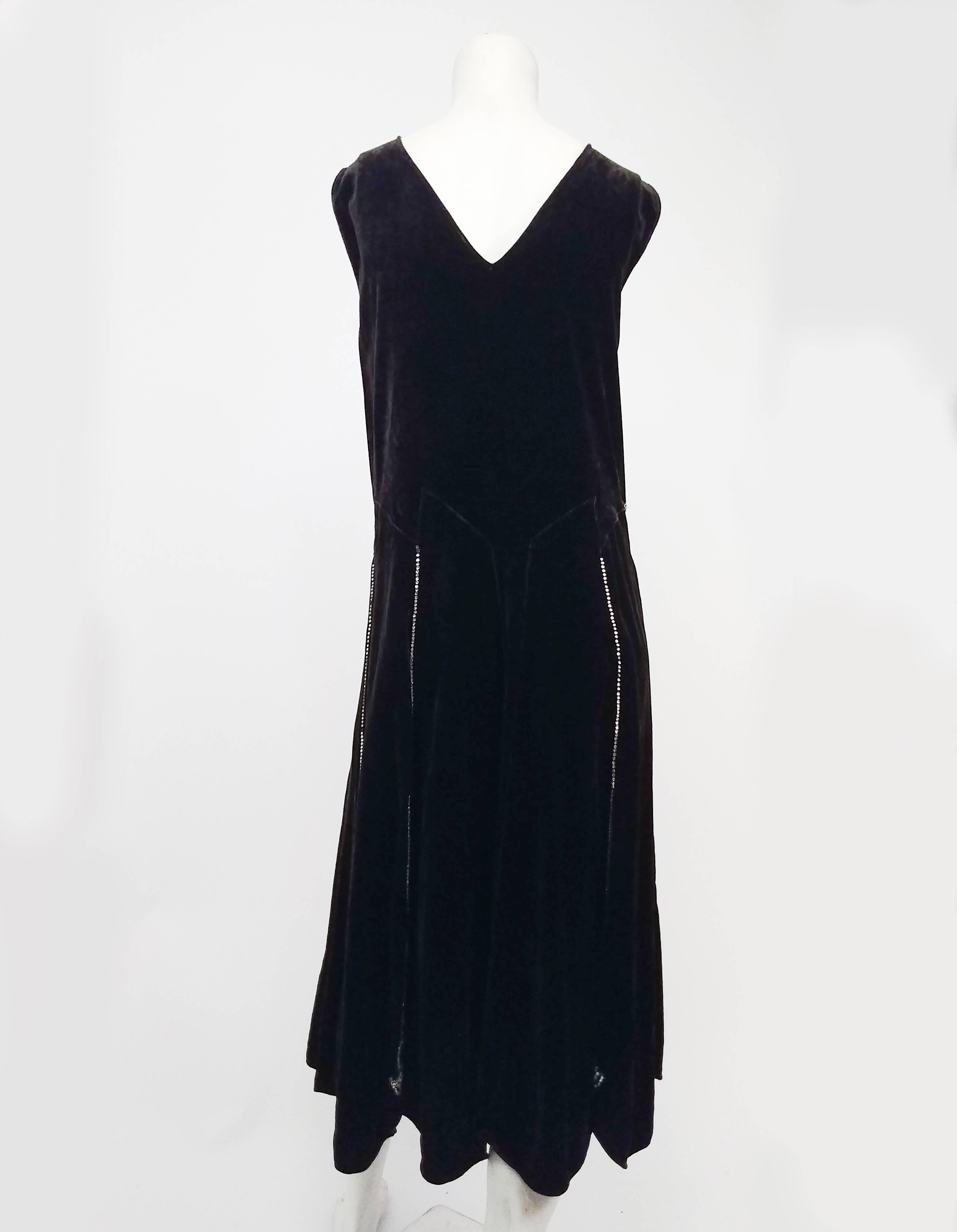 1920s Black Velvet Rhinestone Dress For Sale at 1stDibs | black velvet ...