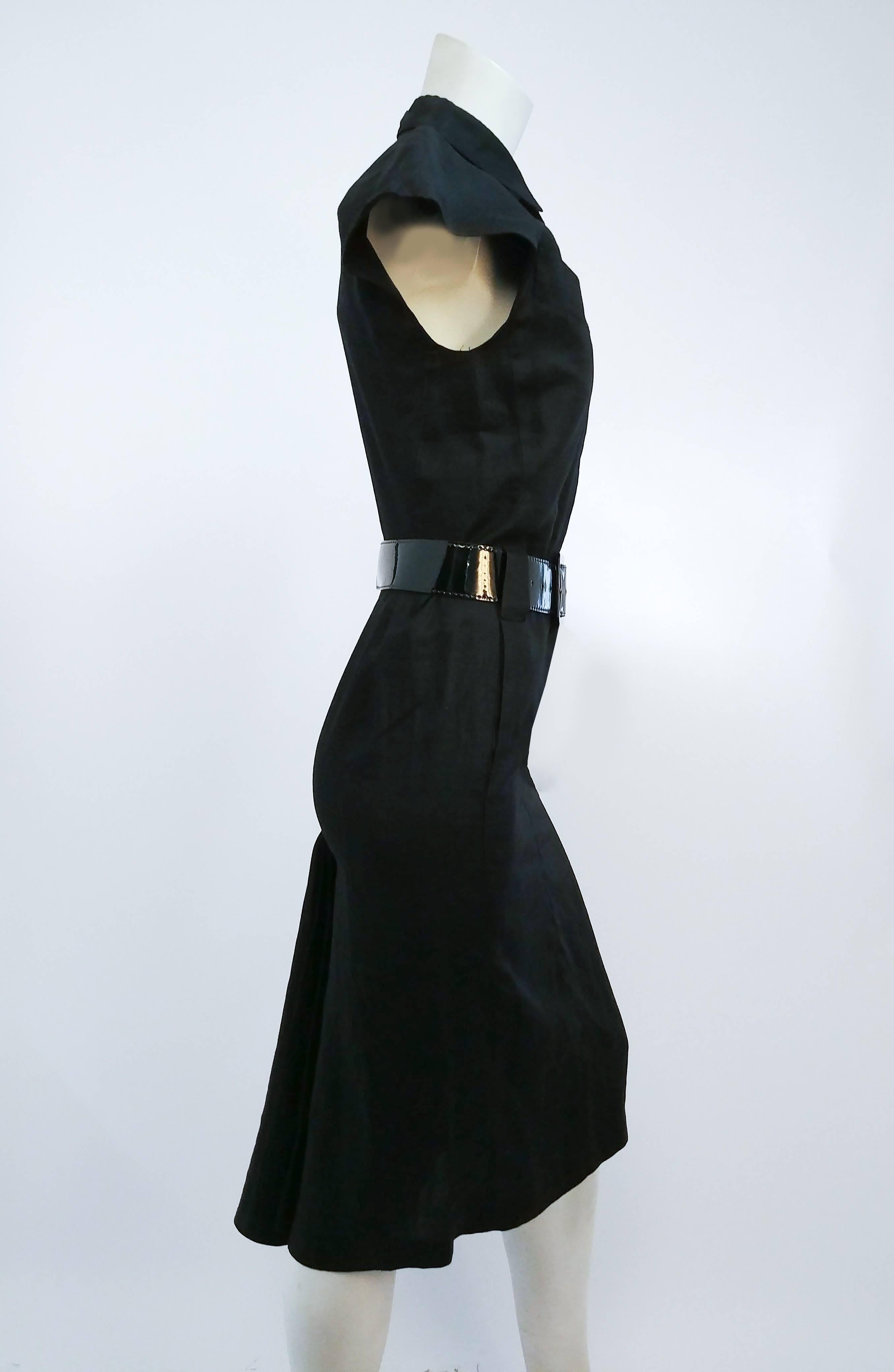 Vestido camisero de lino negro Claude Montana de los años 80 Negro en venta