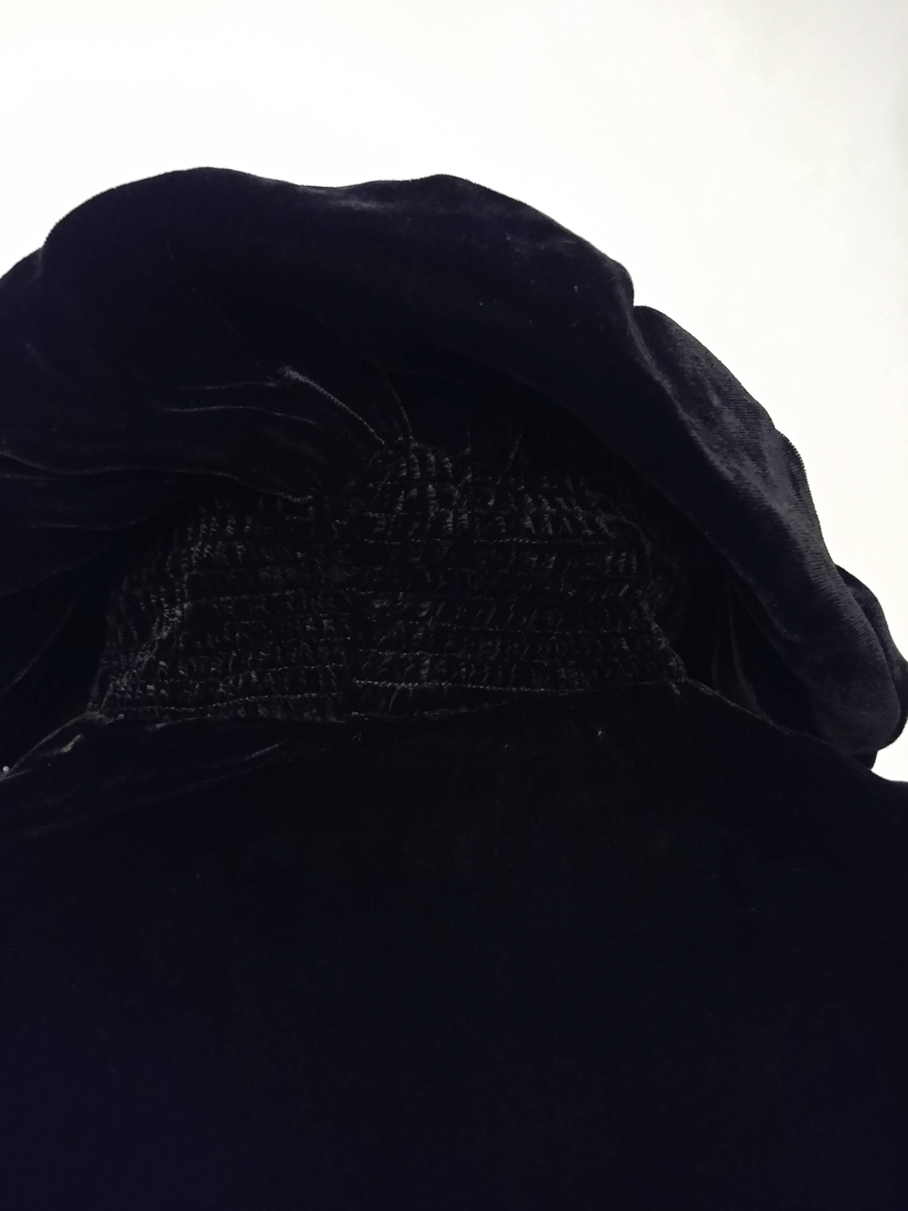 Women's 1940s Black Silk Velvet Opera Coat