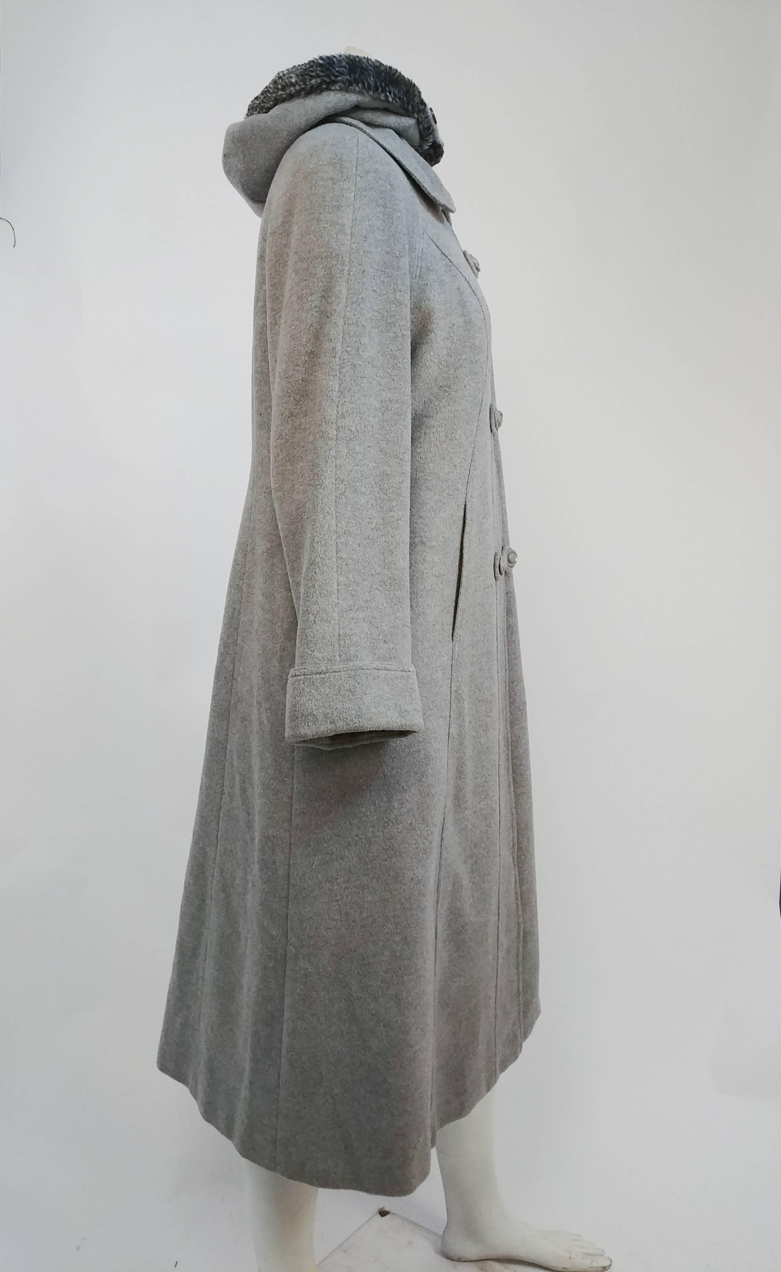 1970s Grey Wool Hooded Coat In Good Condition In San Francisco, CA