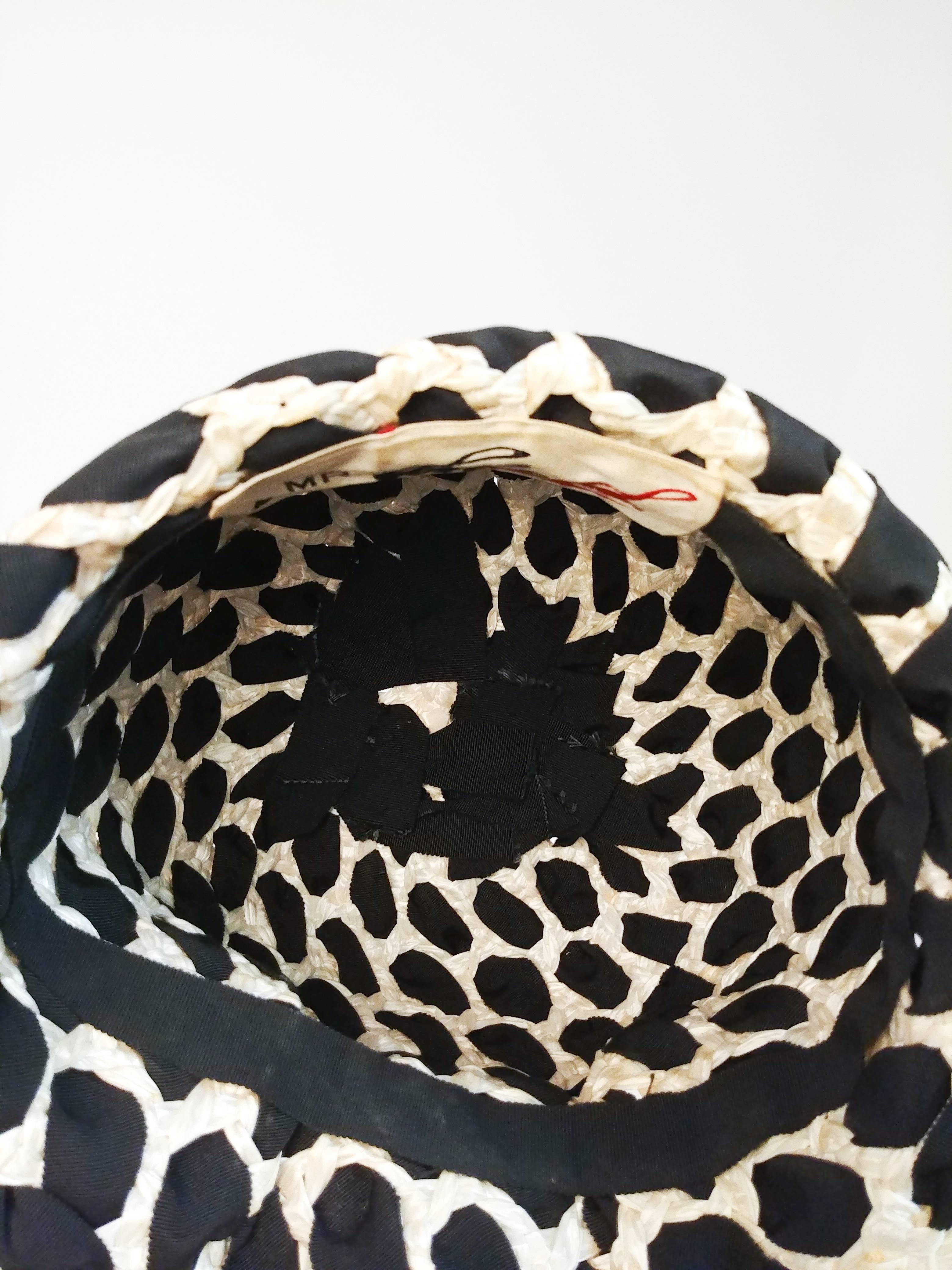 1960s Mr. John Black & White Raffia Ribbon Cloche Mod Hat In Good Condition In San Francisco, CA