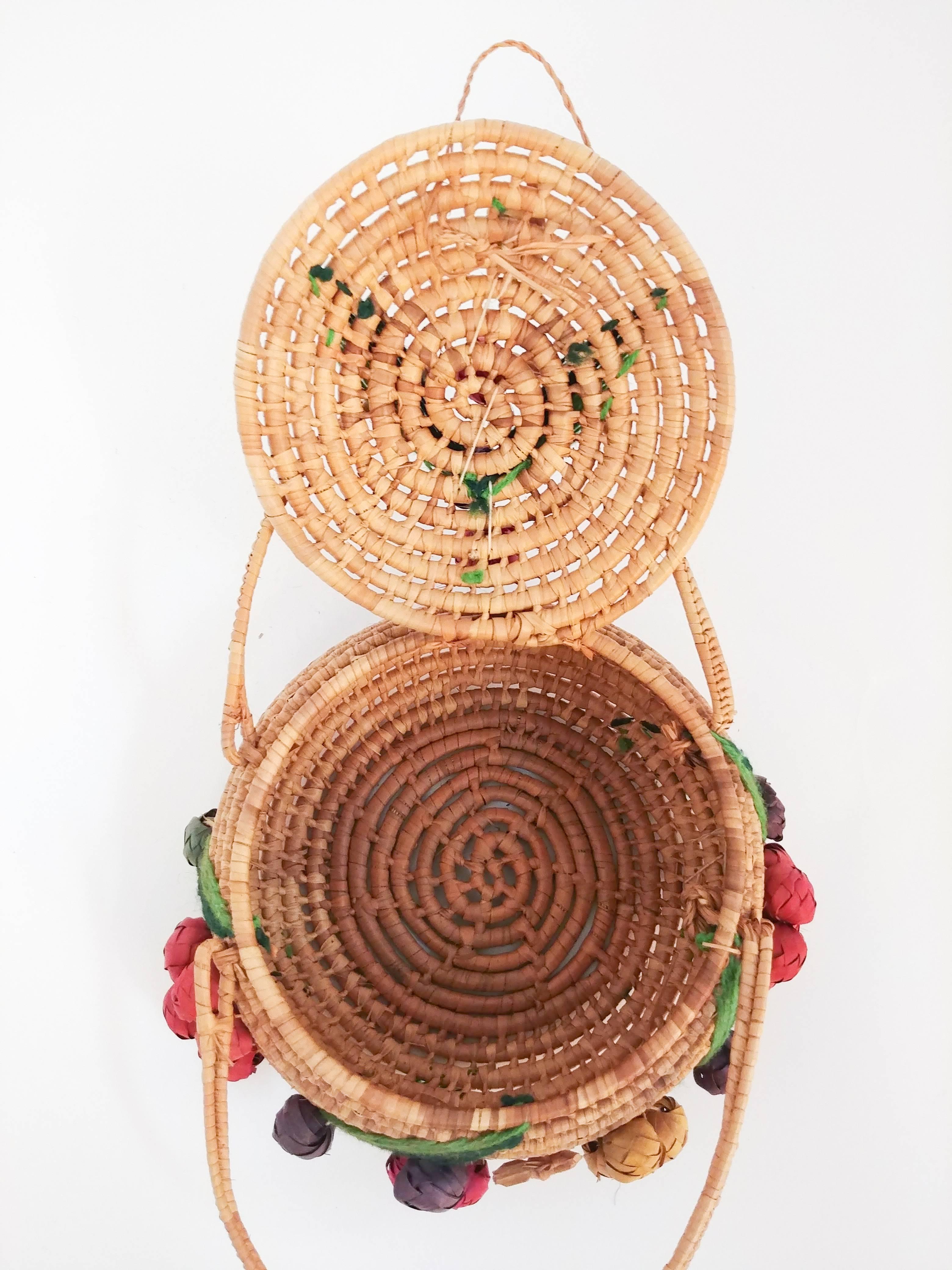 Brown 1950s Mexican Souvenir Woven Straw Purse