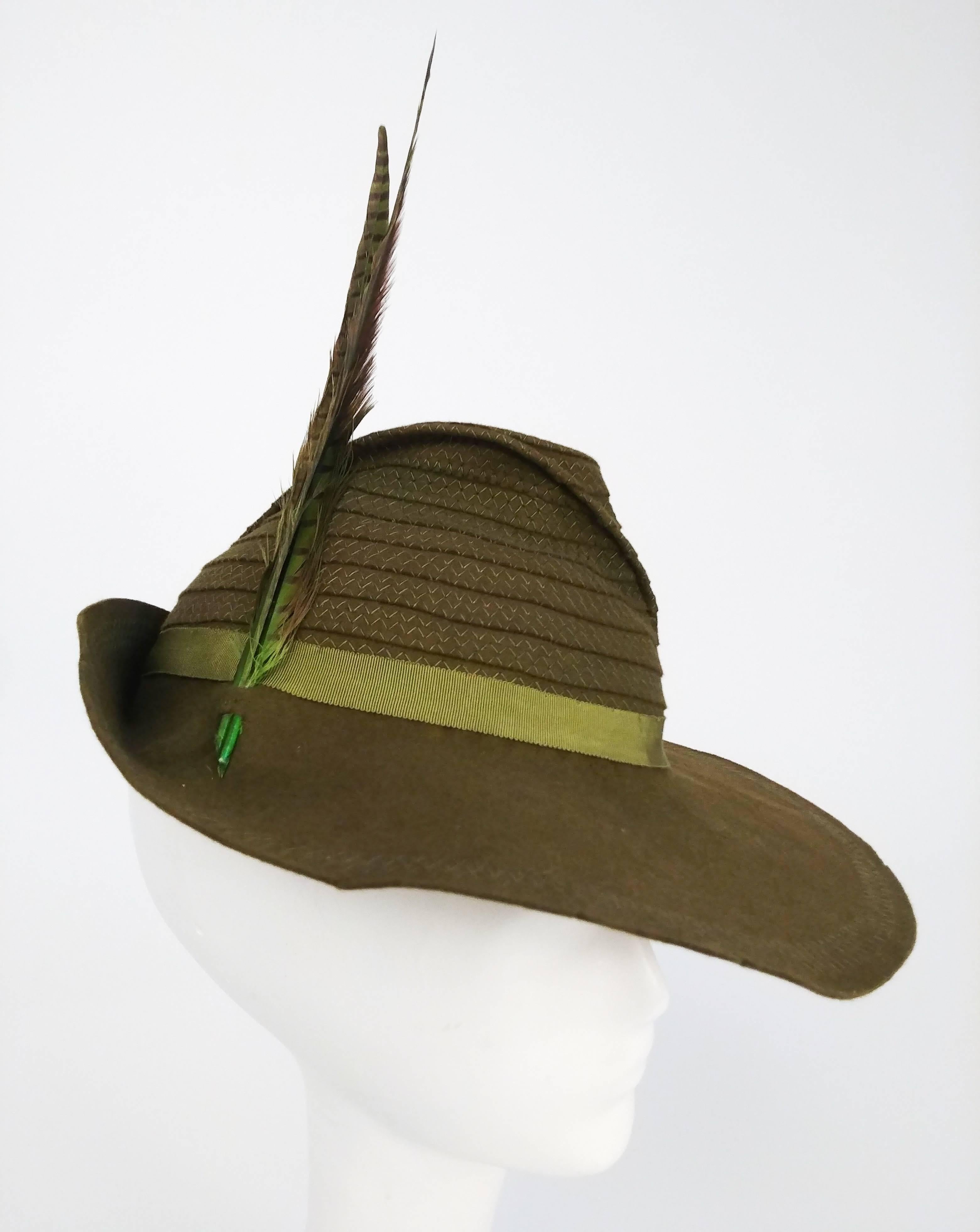 Olive Green Wide Brim Hat with Dyed Pheasant Feathers, 1940s  In Good Condition In San Francisco, CA