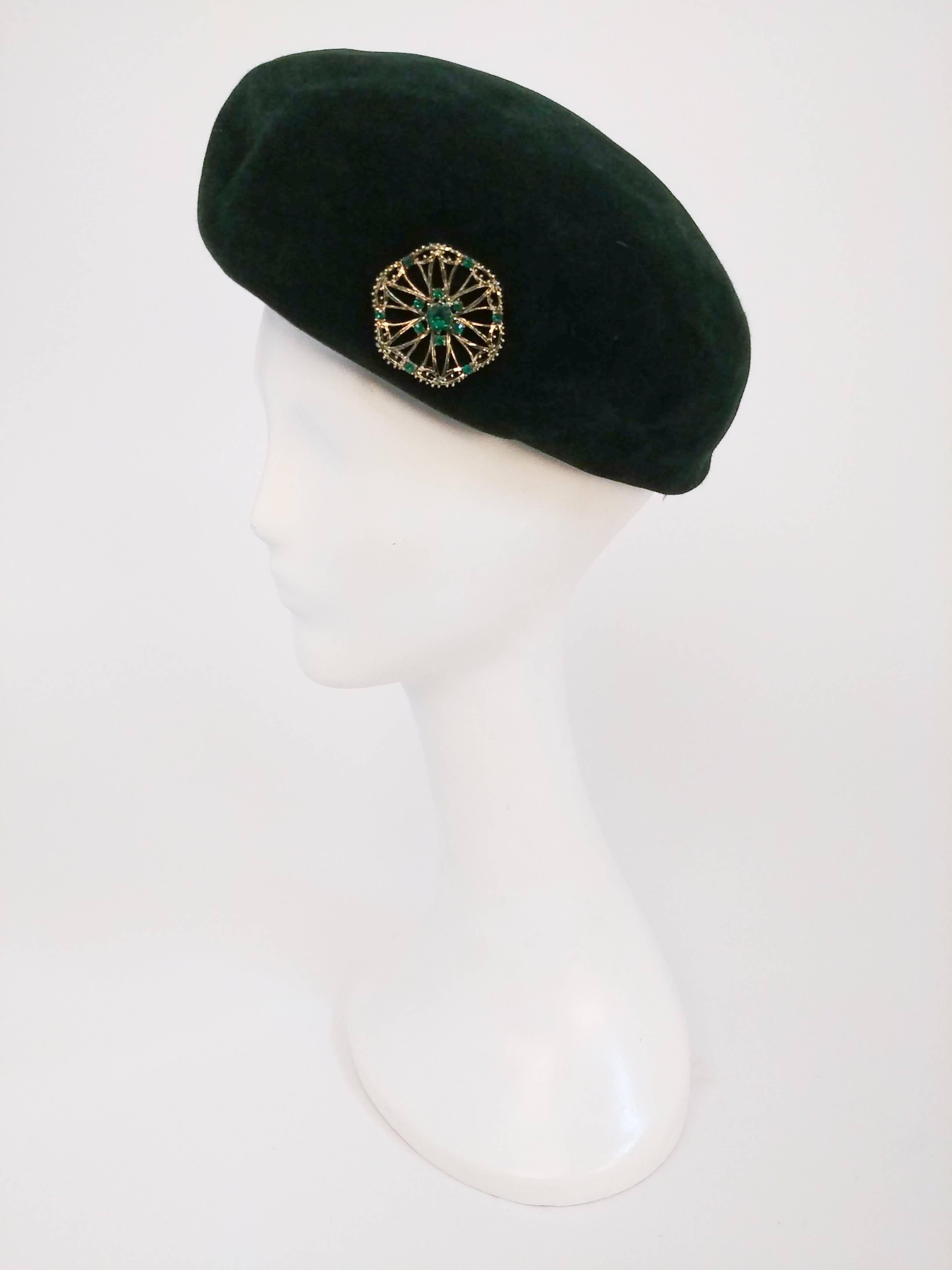1960s Green Borsalino Velour Beret. Green and Gold-tone rhinestone embellishment. 22 1/2 inch circumference 