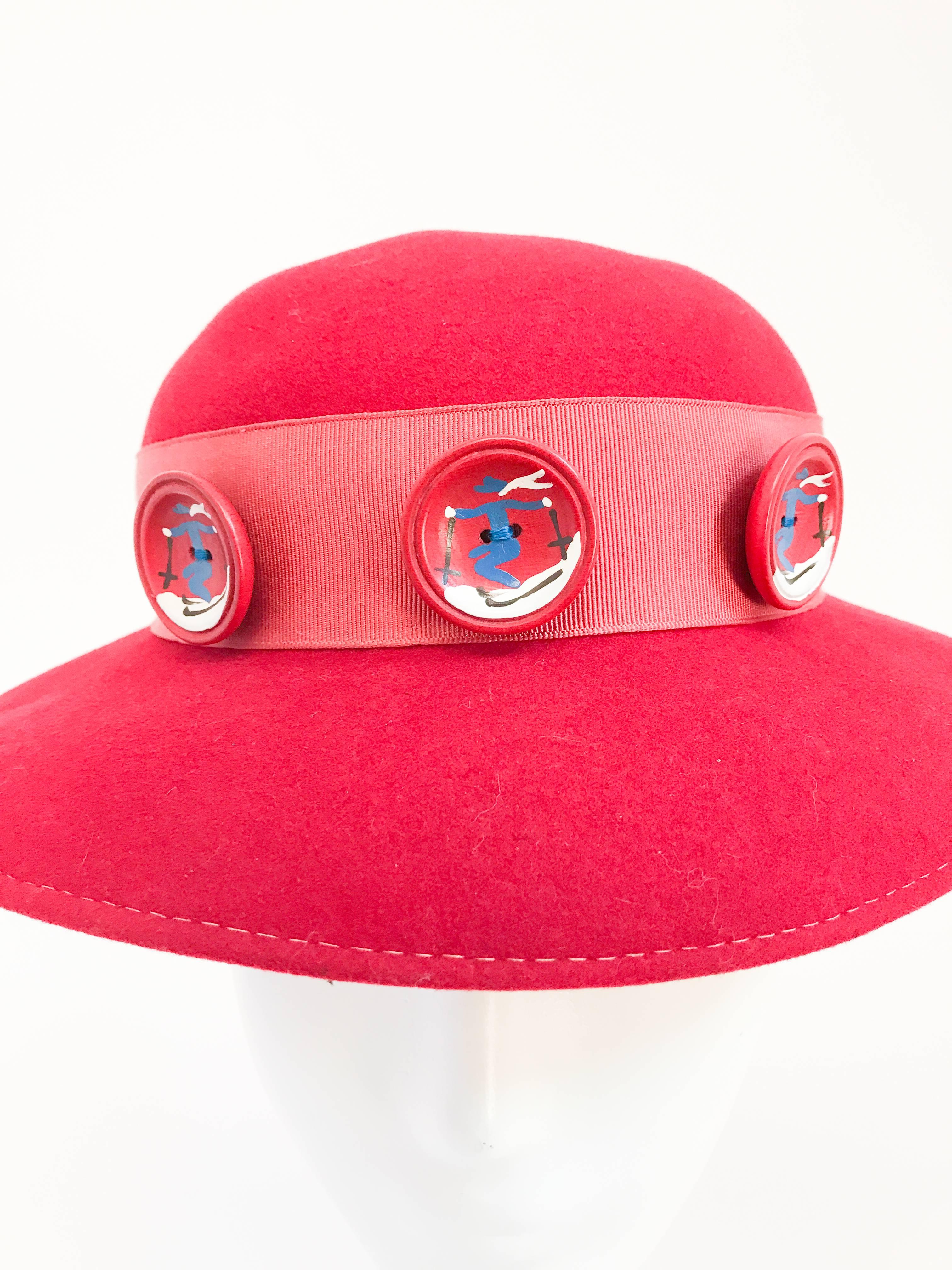1930s Red Felt hat with Hand Painted Ski Buttons For Sale 2