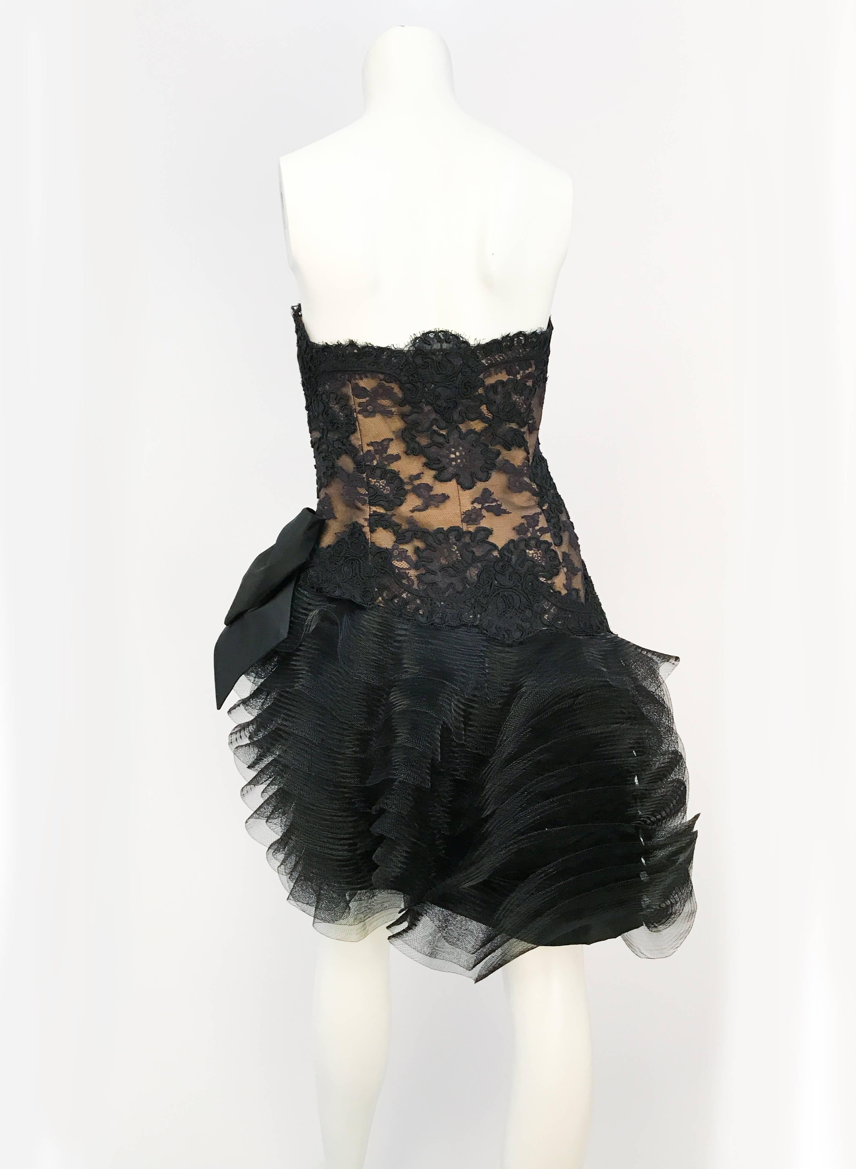 Women's 1980s Victor Costa Black Stapless Lace and Tulle Dress For Sale
