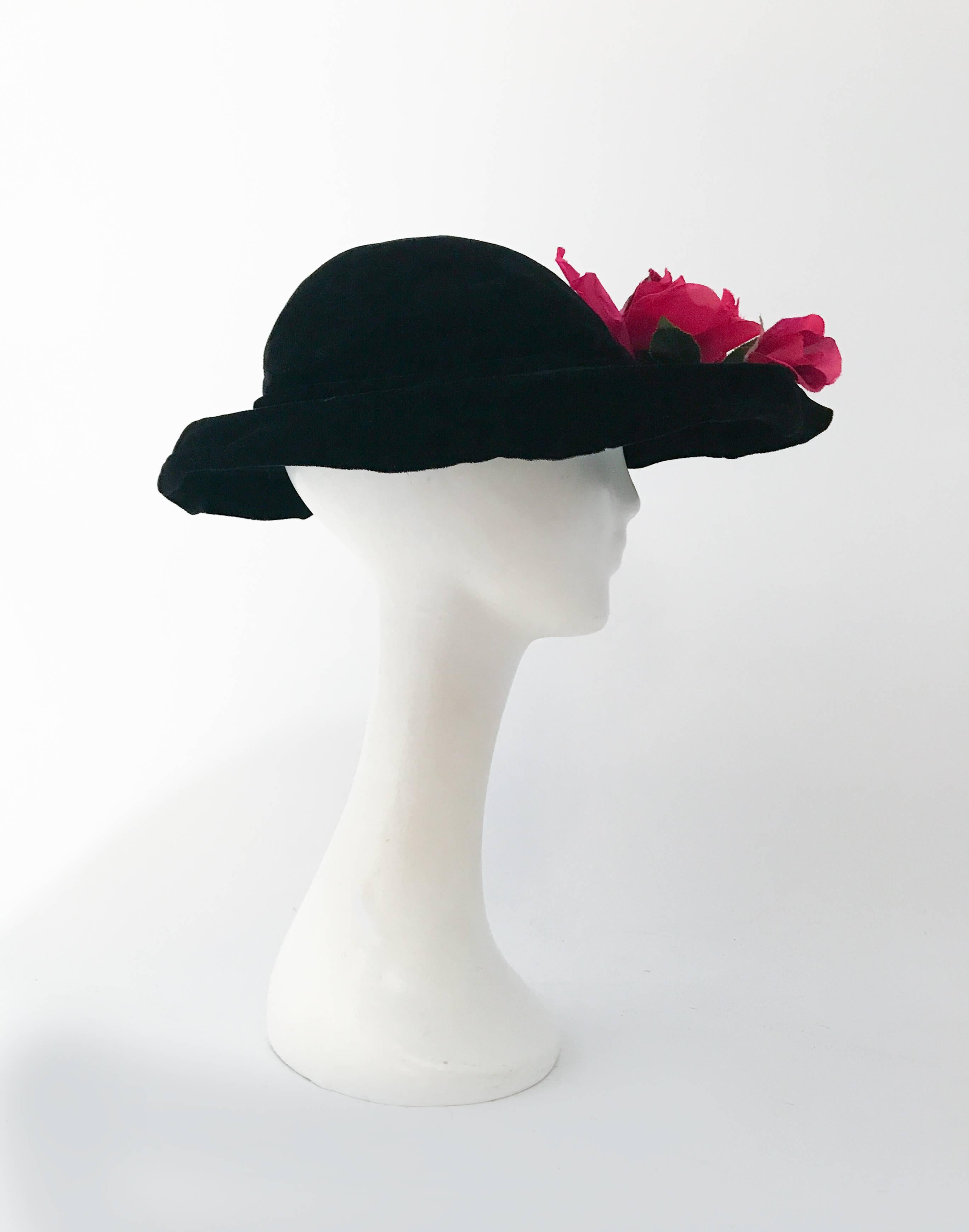 1940s Black Silk Velvet Hat with Silk Handmade Flowers In Good Condition In San Francisco, CA