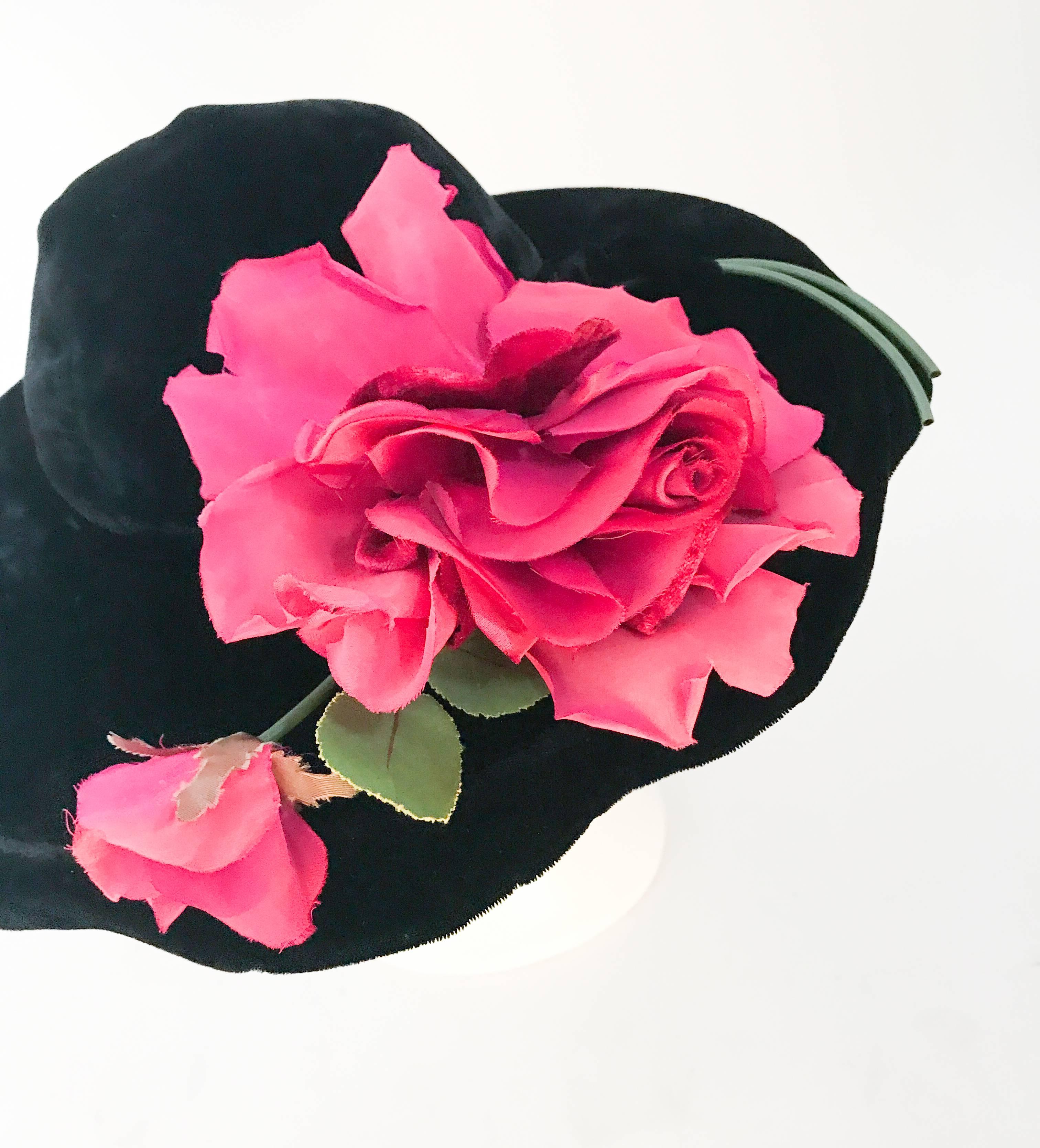 1940s Black Silk Velvet Hat with Silk Handmade Flowers 1