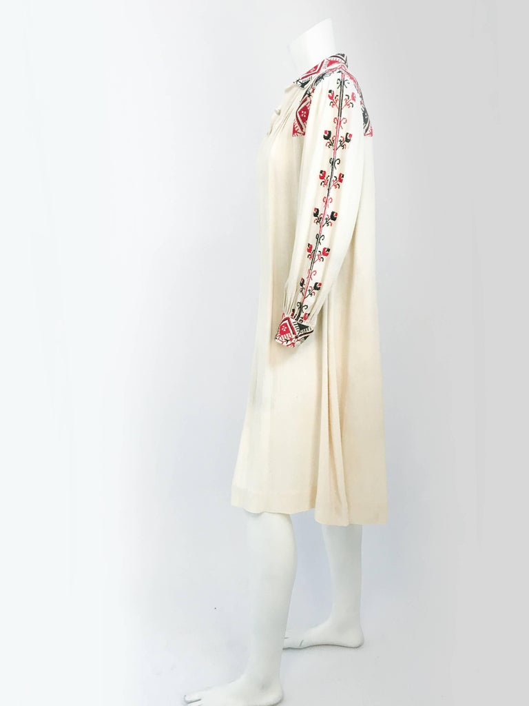 Beige 1920s Bohemian Cream Handmade dress For Sale